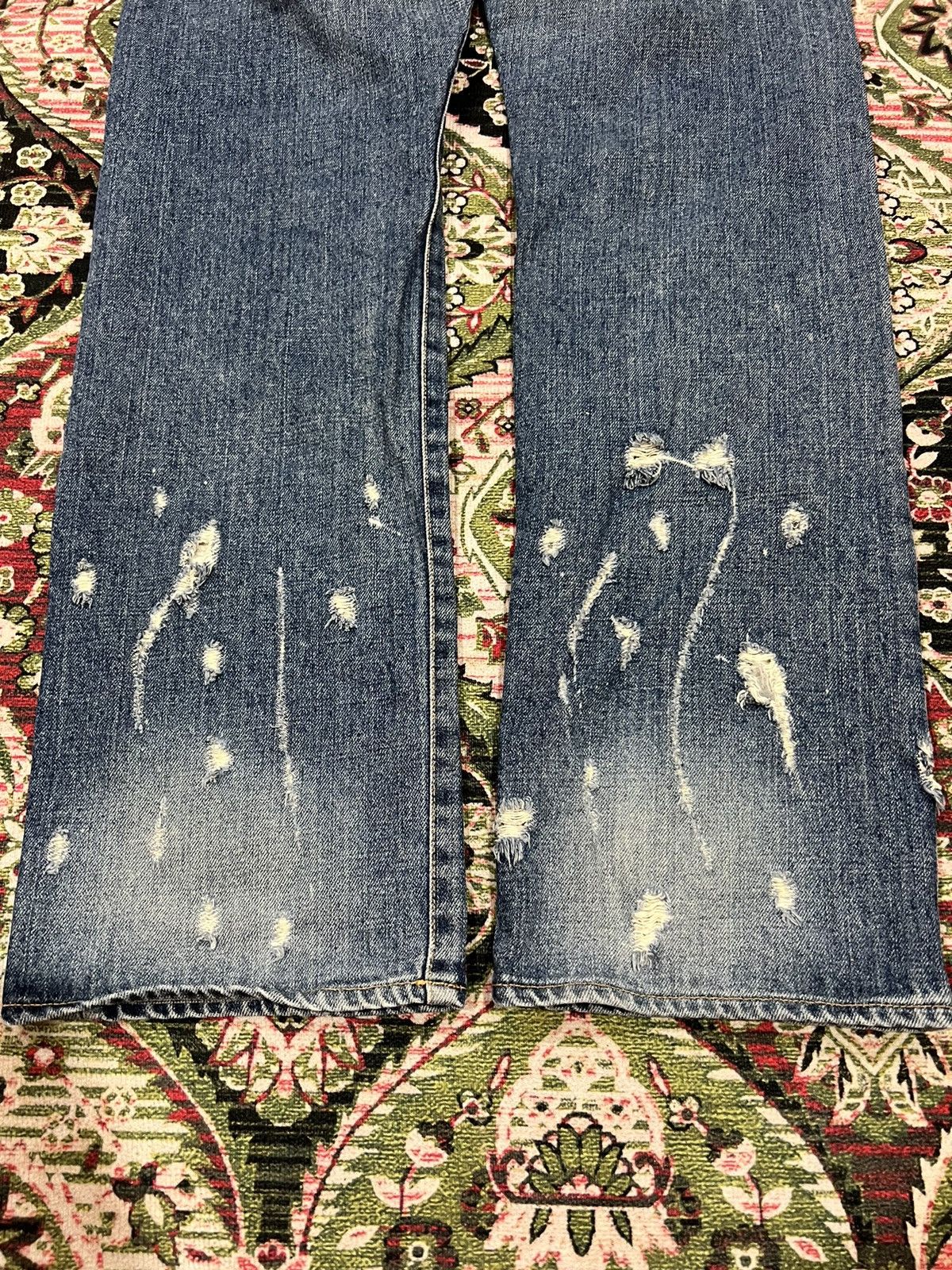 Japanese Brand × Takeo Kikuchi VTG TAKEO KIKUCHI DISTRESSED JEANS VERY RARE Size US 32 / EU 48 - 9 Thumbnail