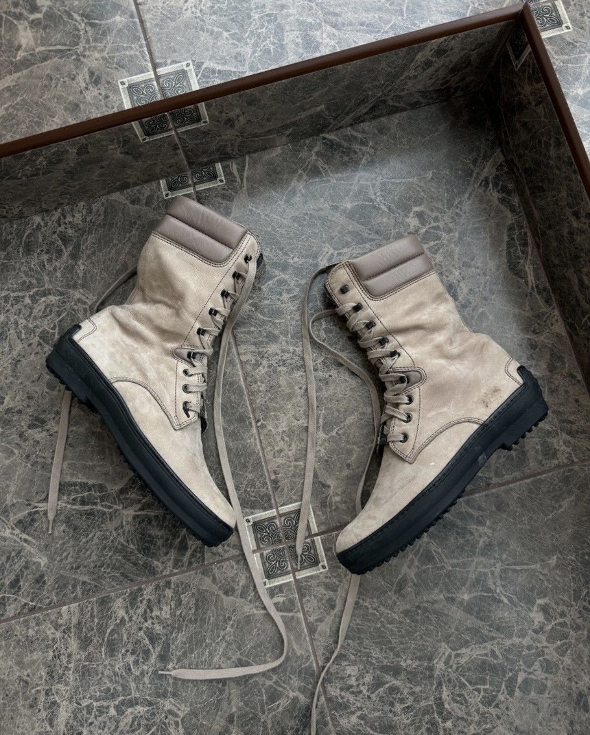 Tod's Tod’s Women’s Lace-Up Boots Beige Nubuck Leather Vibram Sole Size US 6.5 / IT 36.5 - 1 Thumbnail