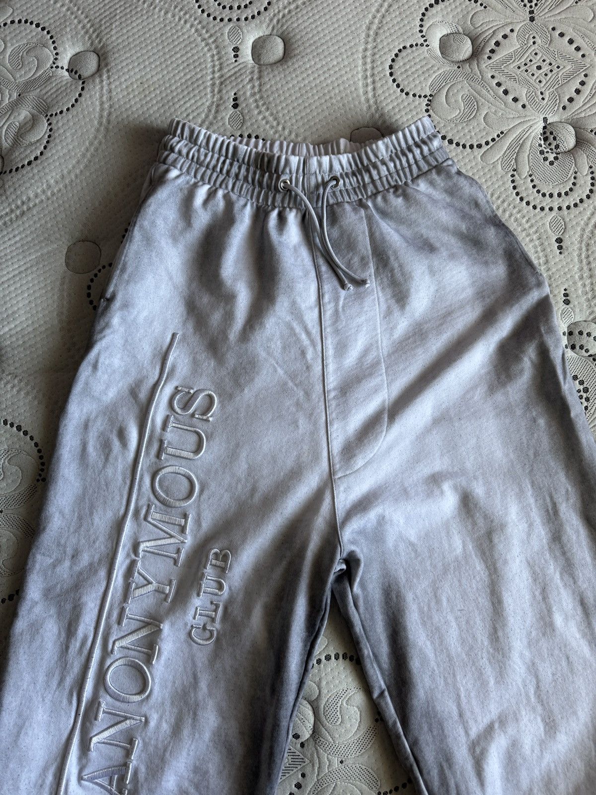 Anonymous club Heritage Logo Sweatpants