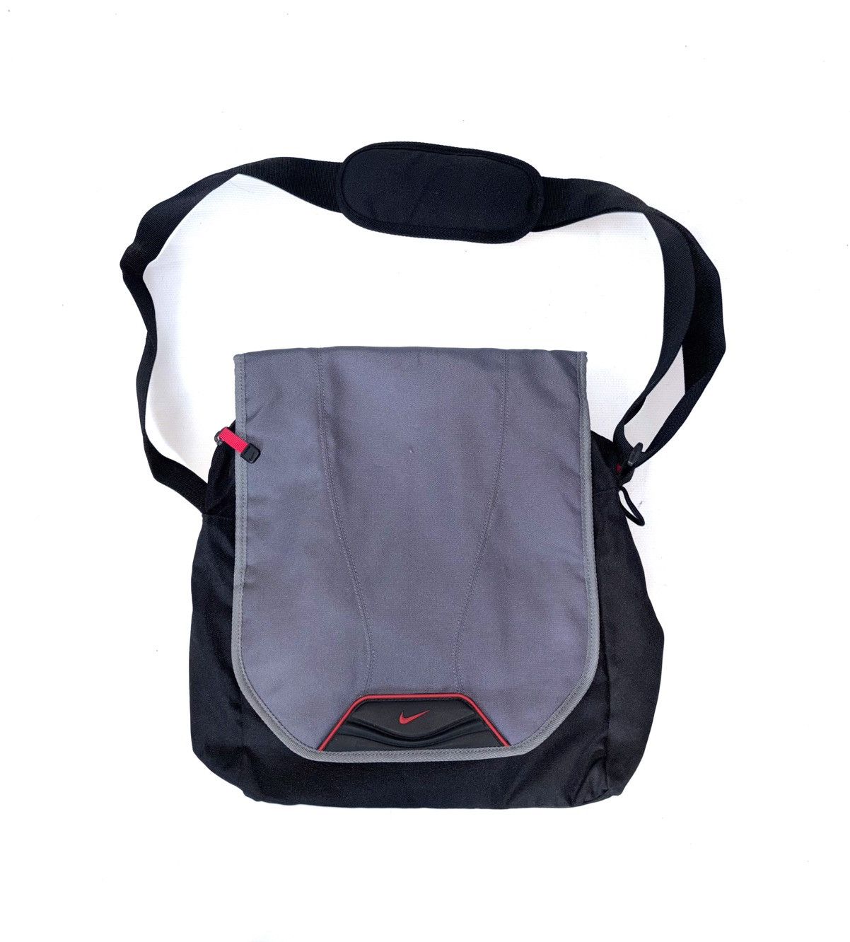 Nike Messenger Bag in Black, Men's