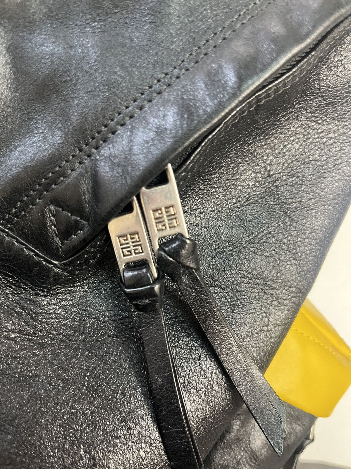 Givenchy Givenchy Paris back pack Size ONE SIZE - 3 Thumbnail
