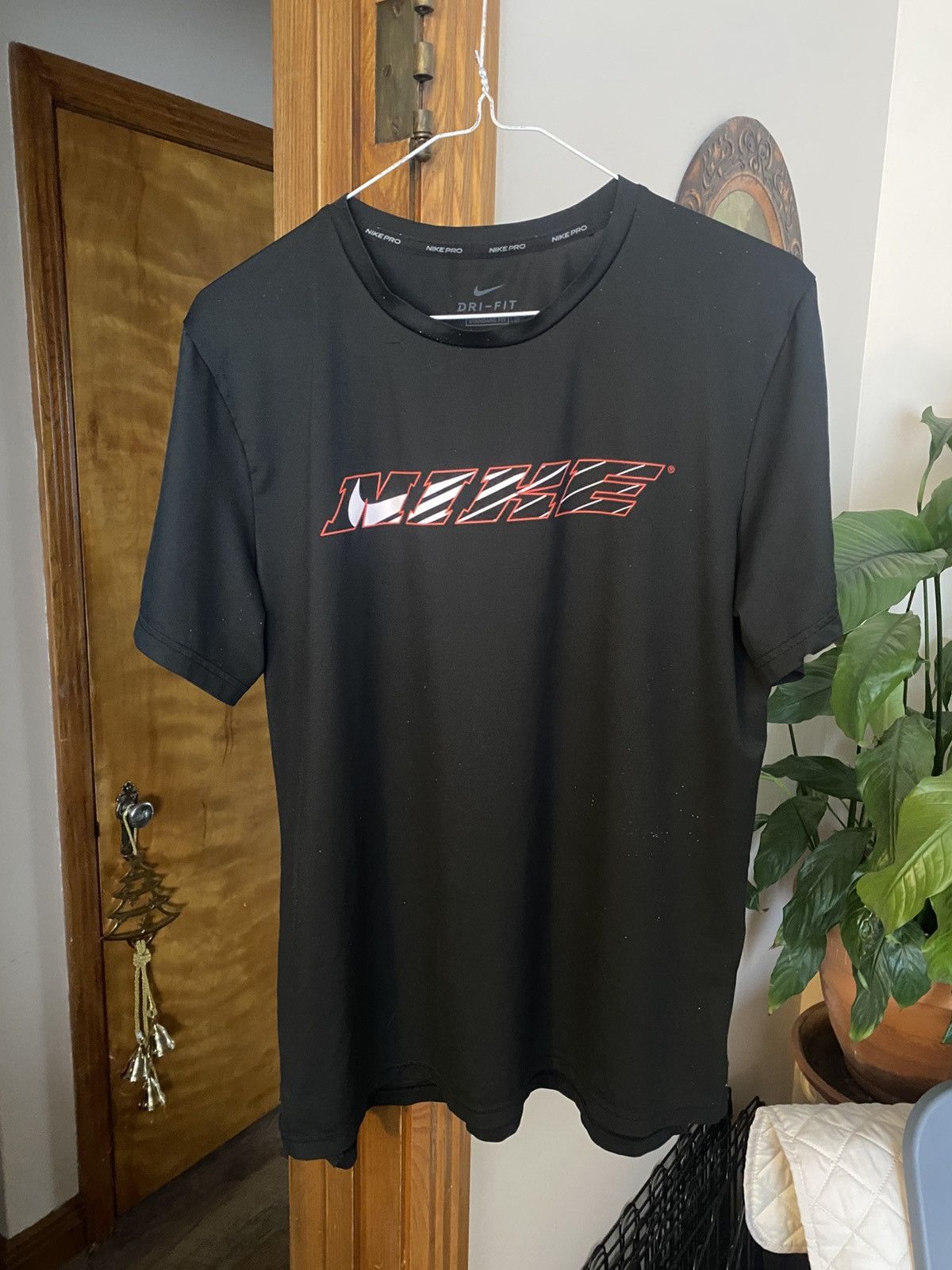 Nike Nike Men's Black Dri-FIT T-Shirt Size US S / EU 44-46 / 1 - 1 Thumbnail