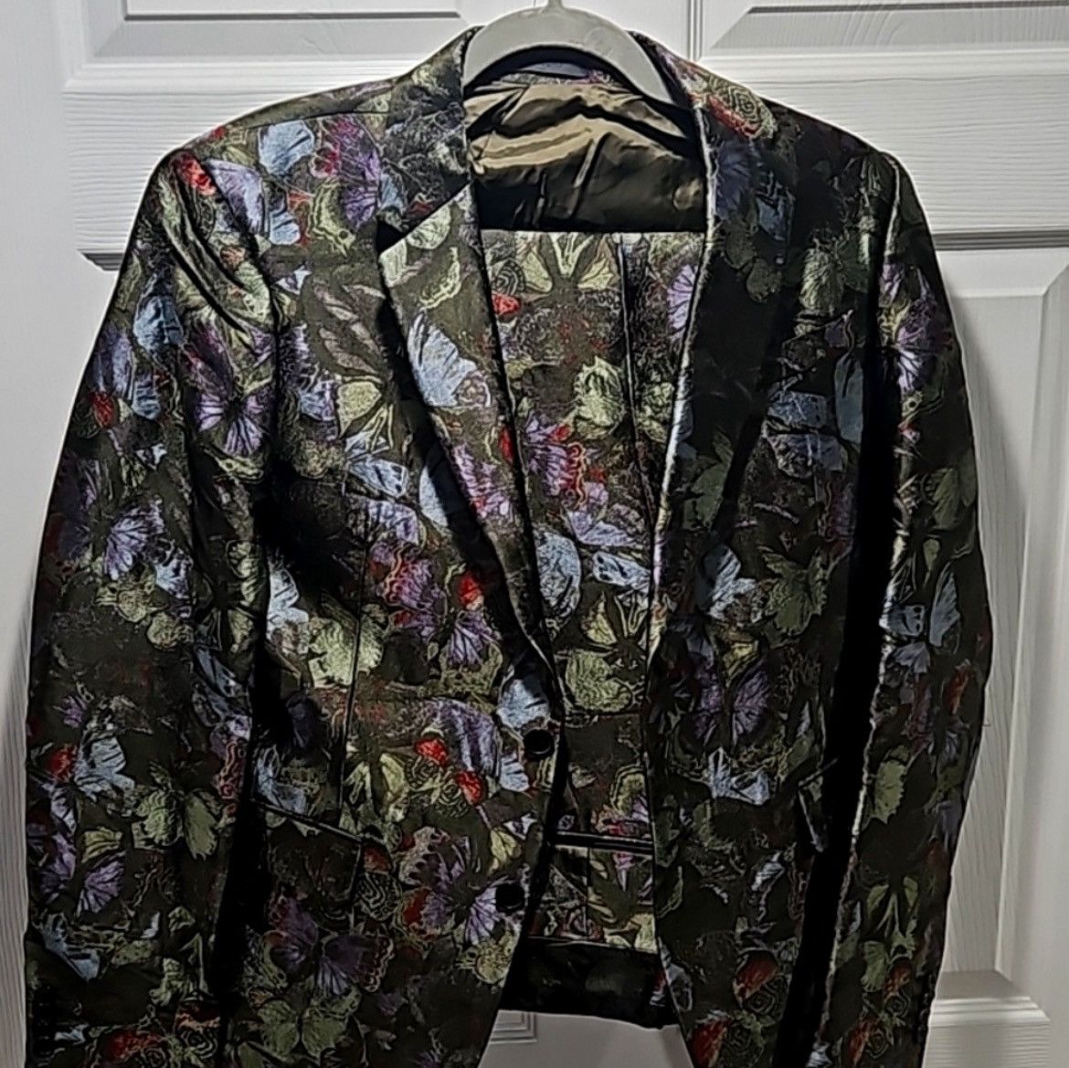 Valentino Valentino men Two Piece suits Size 36R - 1 Thumbnail