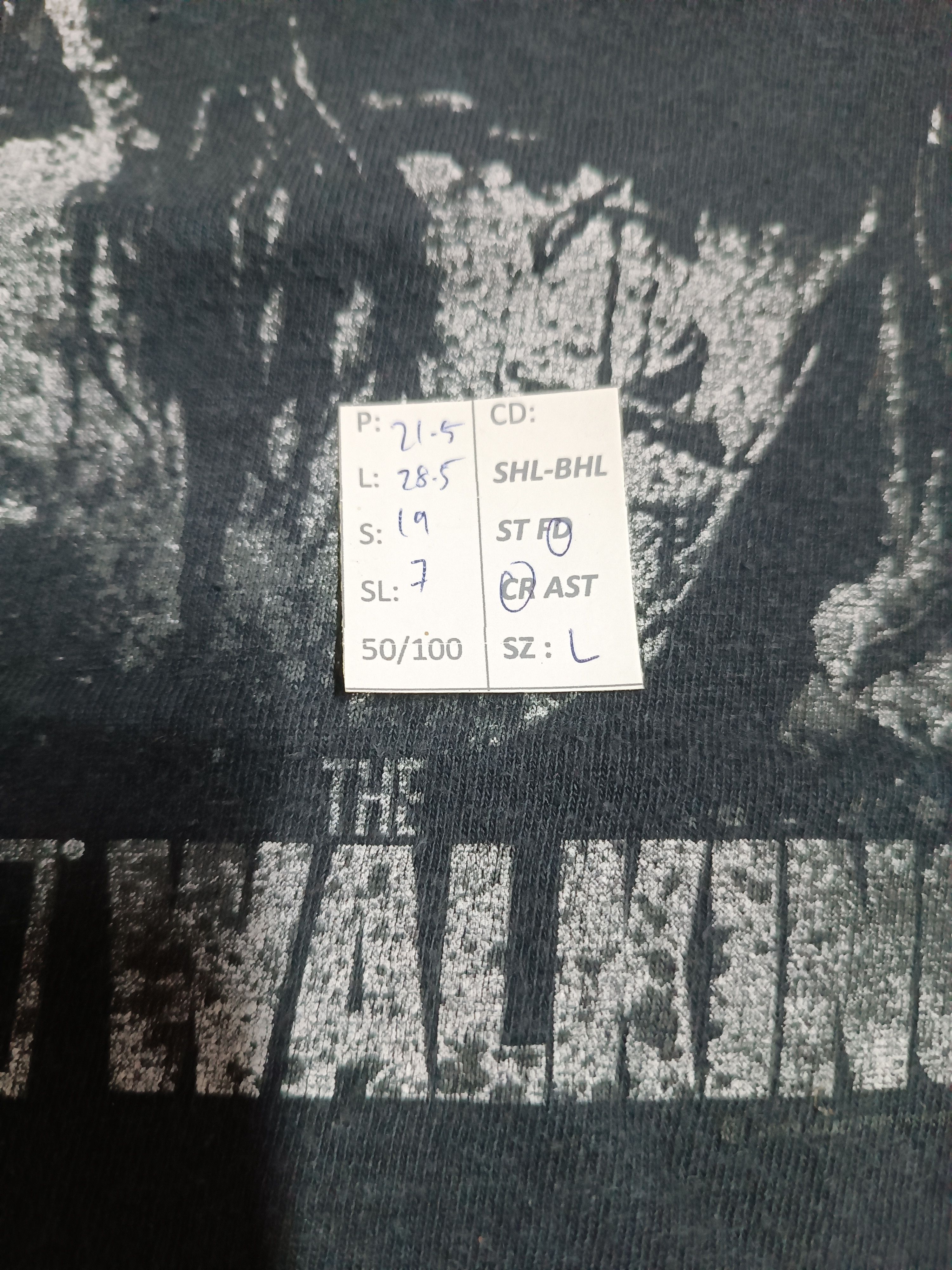 Vintage VINTAGE THE WALKING DEAD MICHONNE SAMURAI GIRL ZOMBIE TEE Size US L / EU 52-54 / 3 - 15 Thumbnail