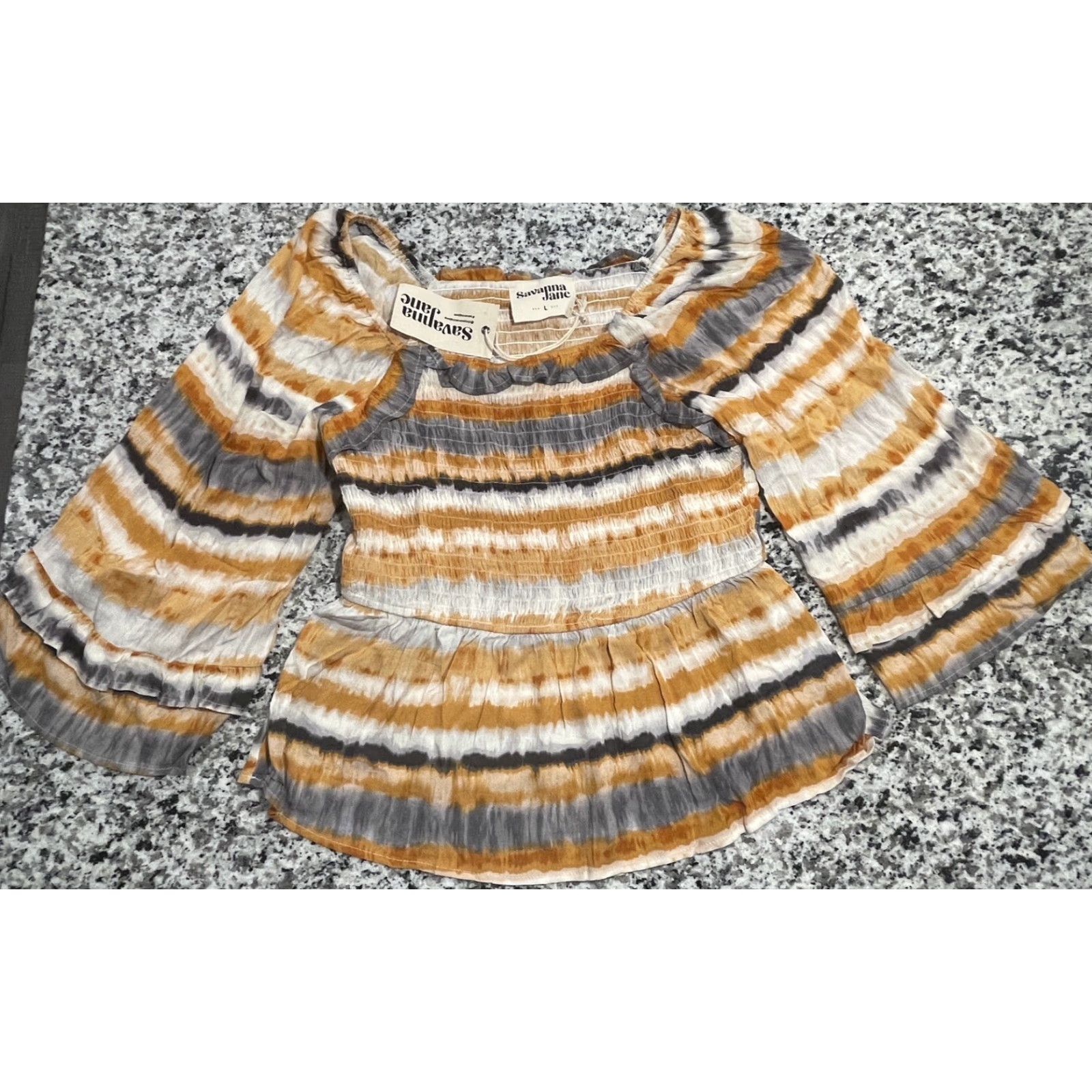 Vintage VINTAGE Andree By Unit Savannah Jane Smocked Top Serape Square Neck Sz Large New Size L / US 10 / IT 46 - 2 Thumbnail