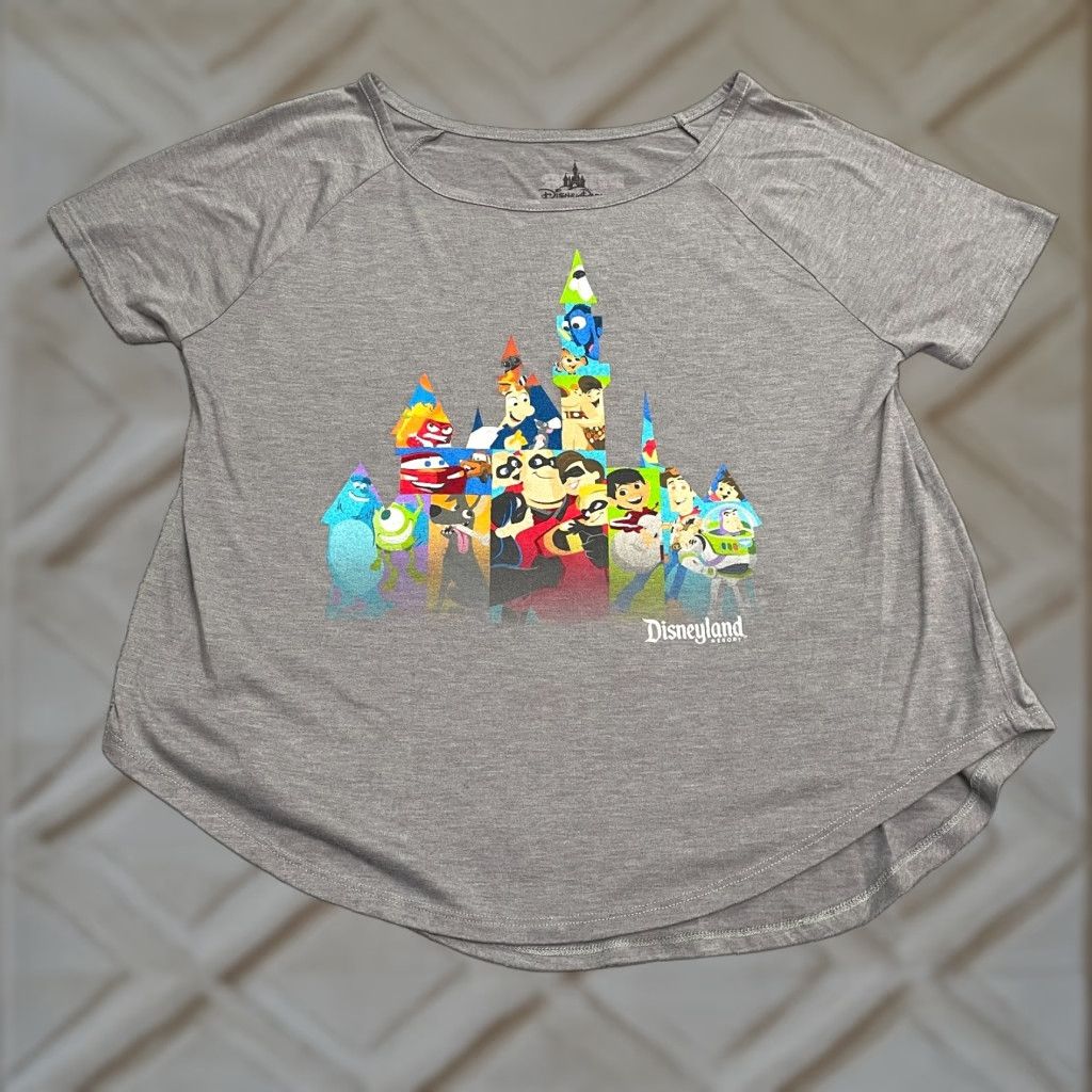Disney Disney Disneyland Pixar Fest 2018 Graphic T-Shirt Womens Large Gray Short Sleeve Tee Size L / US 10 / IT 46 - 1 Thumbnail