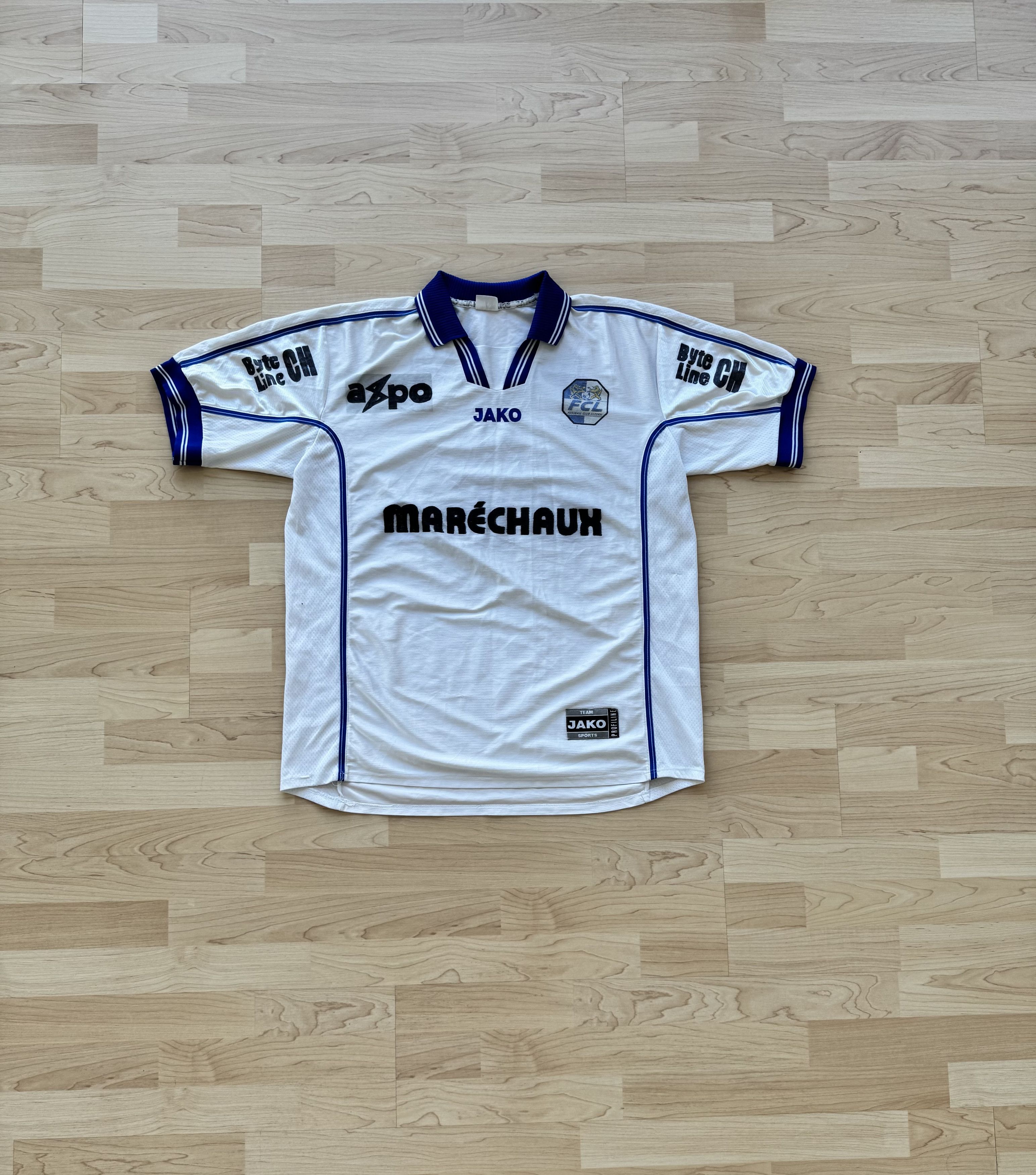 Vintage Vintage Fussballtrikot FC Luzern 2002-03 heim T-shirt Size US XL / EU 56 / 4 - 1 Thumbnail