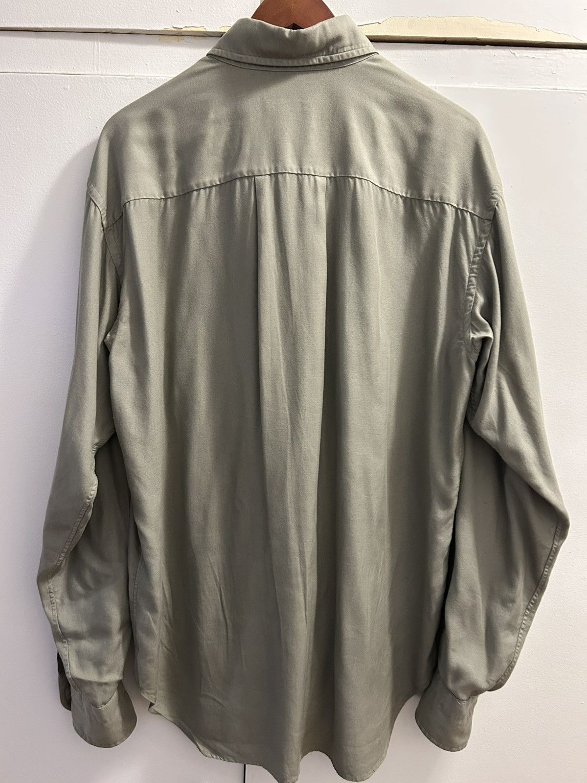Tom Ford Tom Ford tencel button-down shirt Size US L / EU 52-54 / 3 - 3 Thumbnail