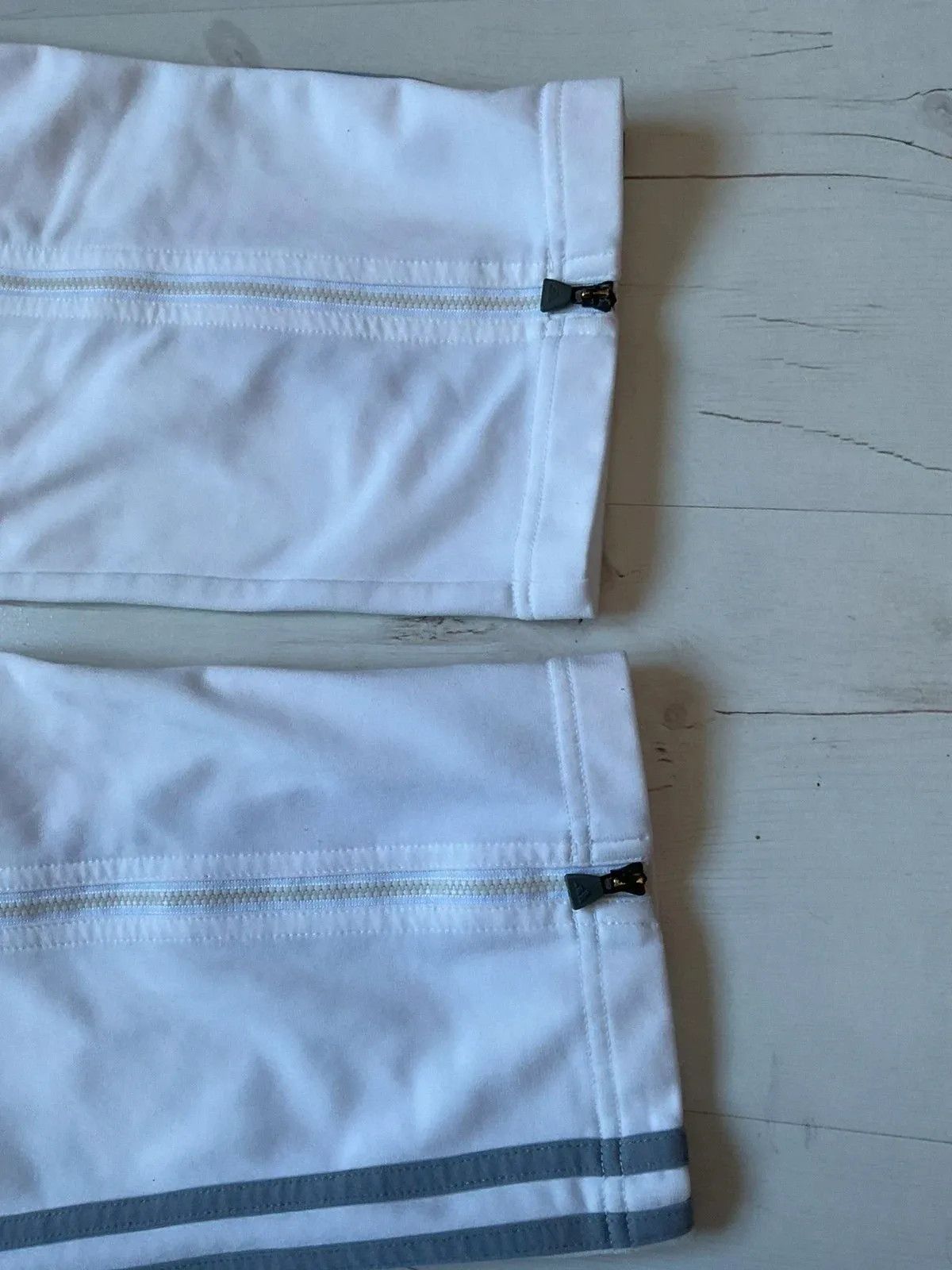 Adidas OG Adidas White Grey Pants Track Pants Open Zip Legs Vintage Size US 32 / EU 48 - 13 Thumbnail