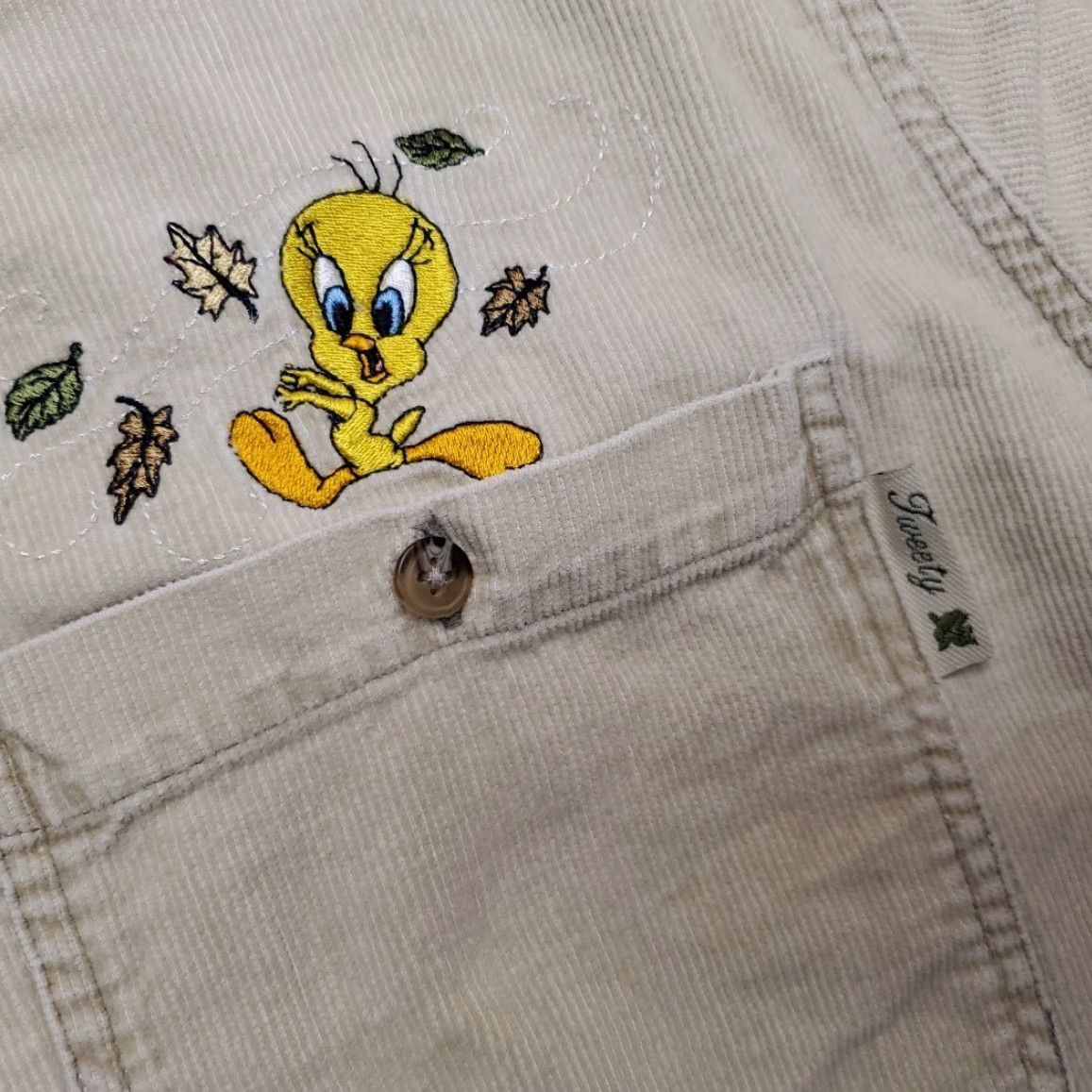 Vintage VINTAGE Looney Tunes Shirt Womens M Tan Corduroy Tweety Button Up Casual Size M / US 6-8 / IT 42-44 - 4 Thumbnail