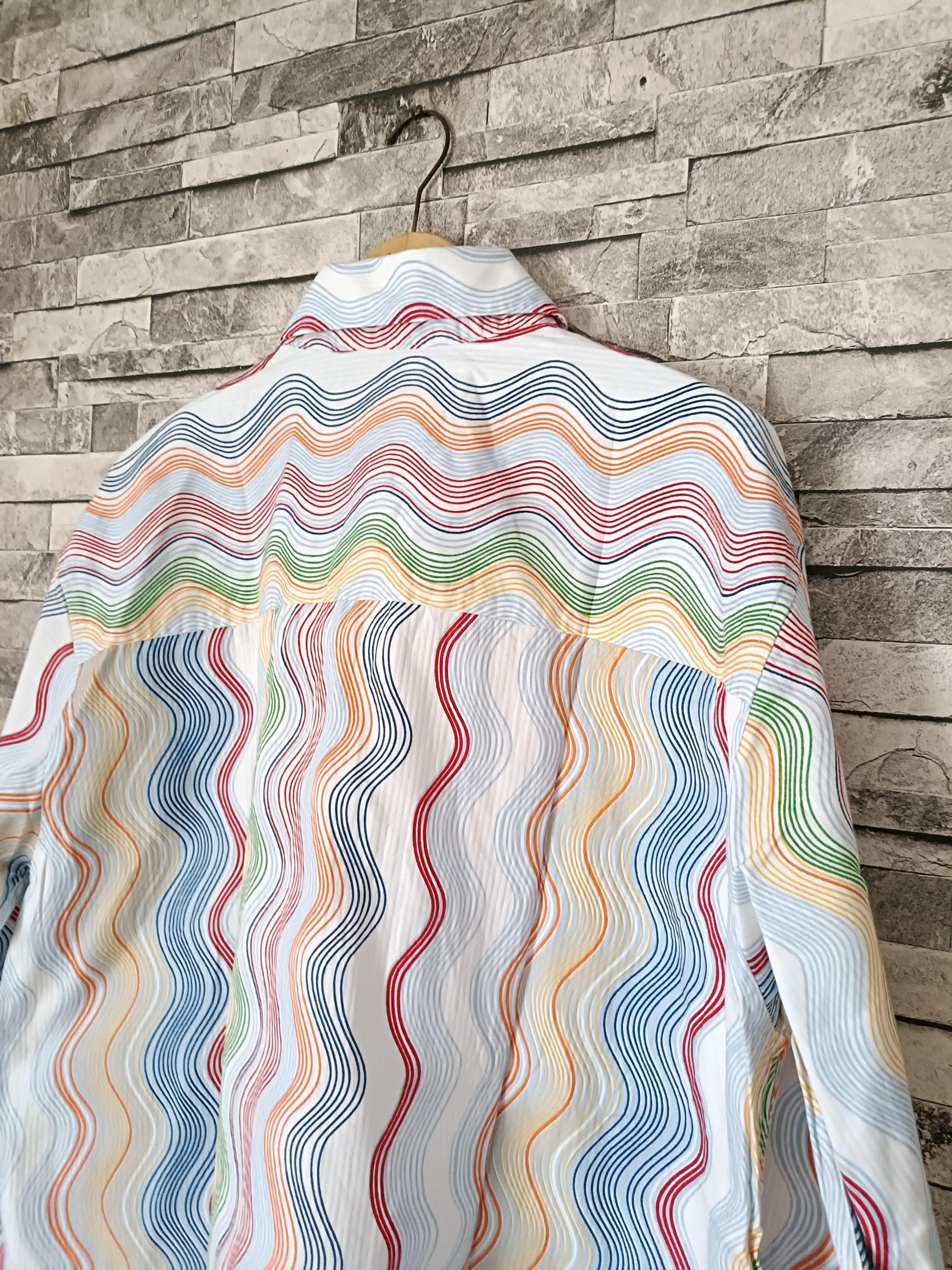 Enyce Enyce multi color wavy Y2K button shirt Size US L / EU 52-54 / 3 - 5 Thumbnail