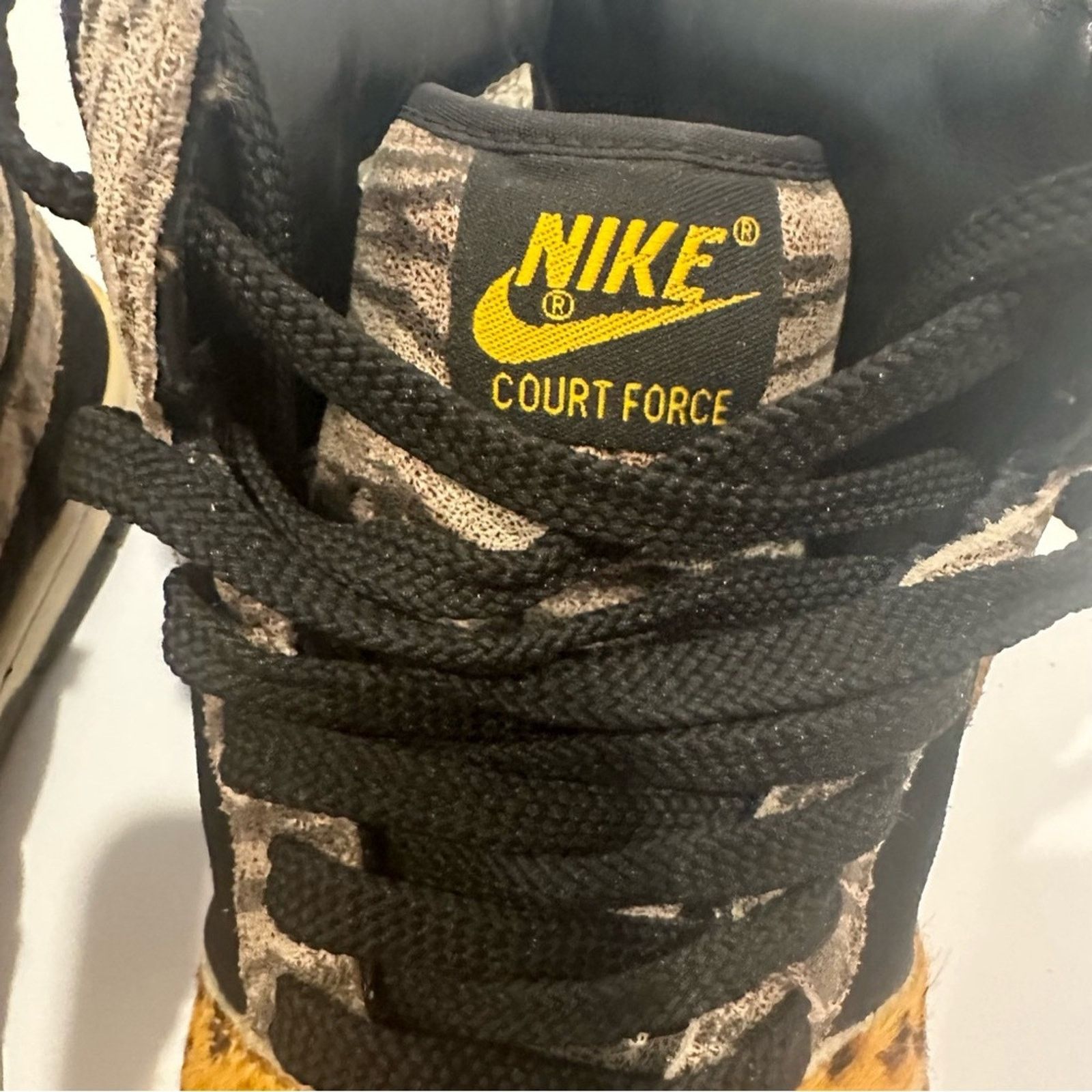 Nike Nike Sneakers sz 8.5 Nike Court Force Animal Print Leopard Size US 8.5 / EU 41-42 - 4 Thumbnail