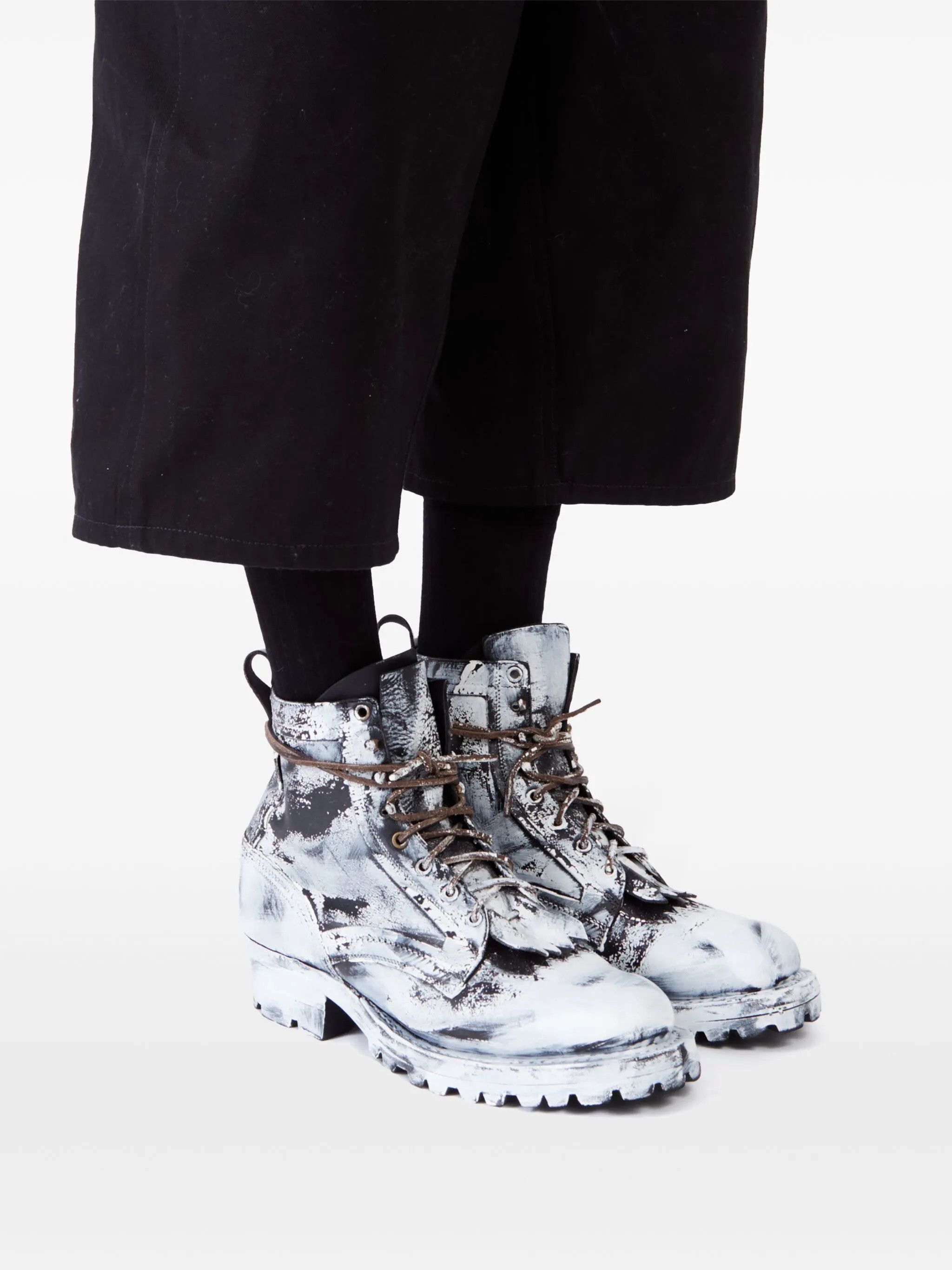 Maison Margiela o1w1db11225 Sierra Bianchetto Boots in White/Black Size US 12 / EU 45 - 6 Thumbnail