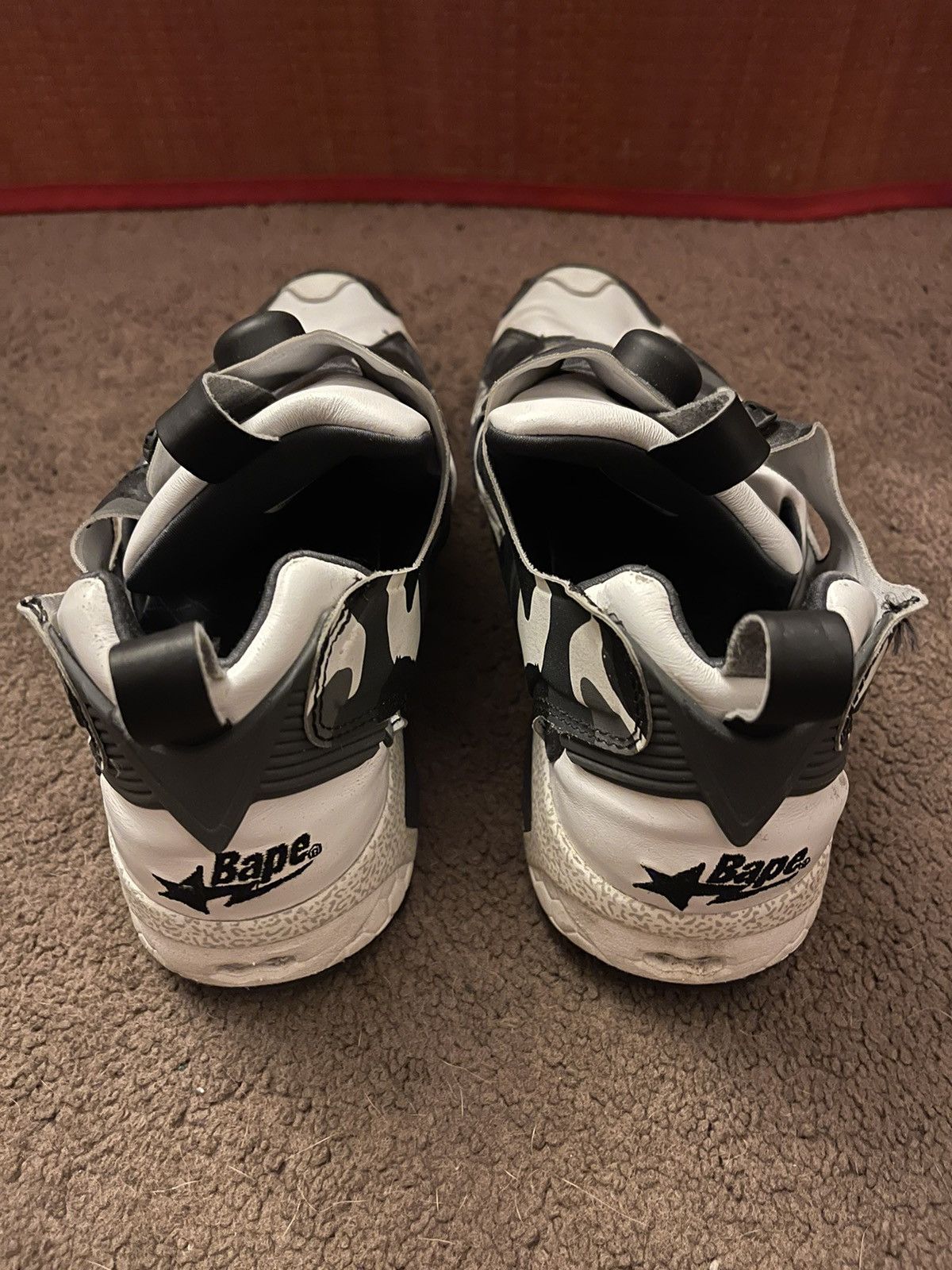 Bape × Reebok Bape x Reebok Instapump Sz 9 Fury Mita Glow In The Dark Size US 9 / EU 42 - 4 Thumbnail