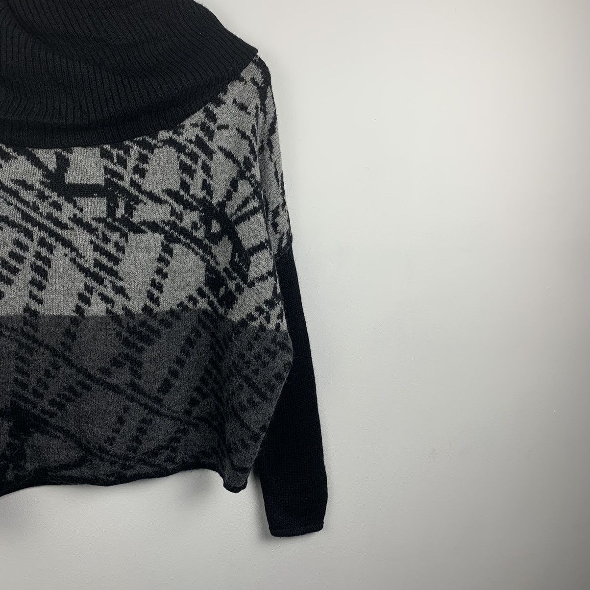 Sarah Pacini Vintage Sarah Pacini Assymetrical Wool Sweater One Size Y2K Size ONE SIZE - 5 Thumbnail