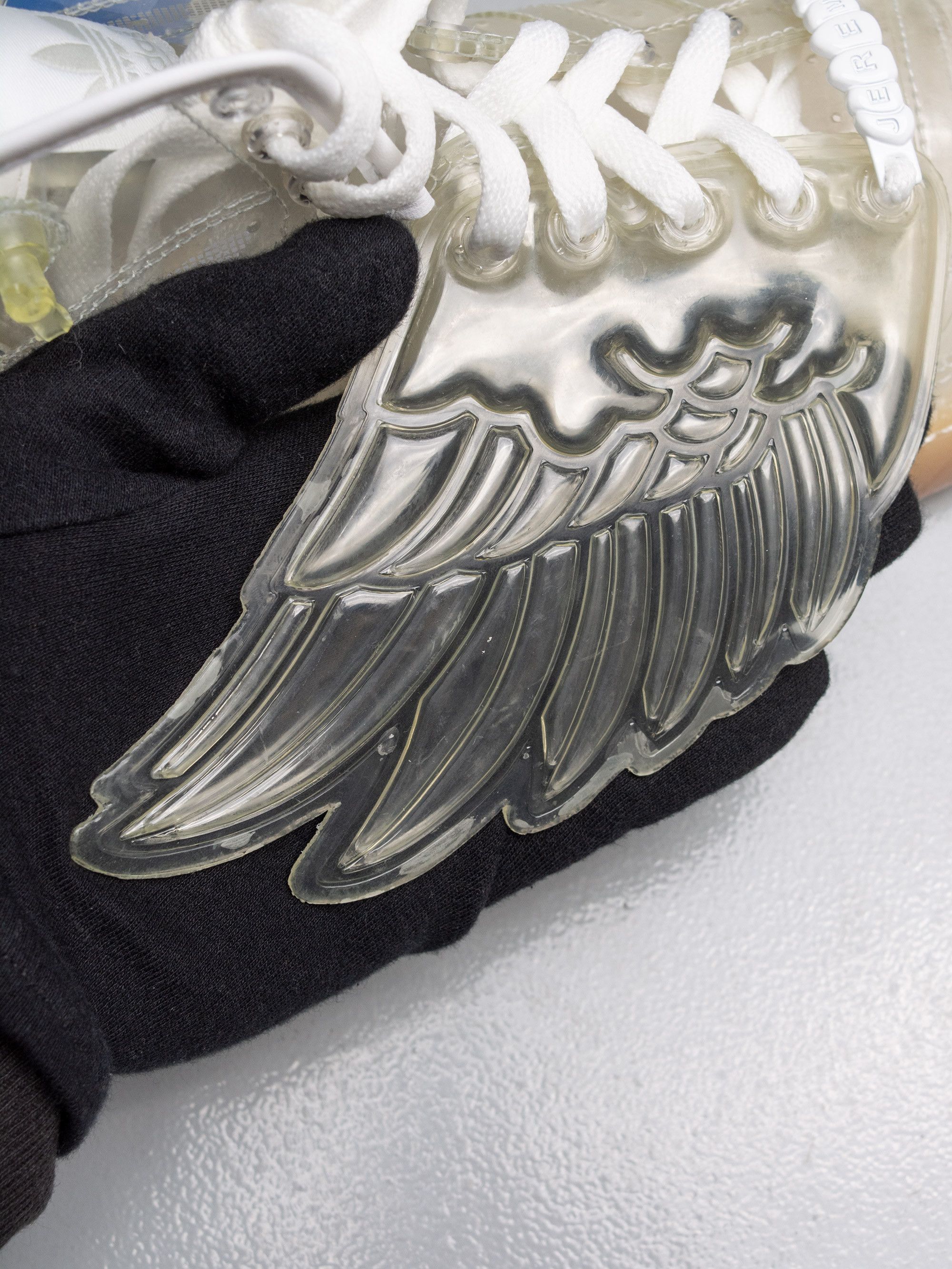 Adidas × Jeremy Scott adidas Originals by Jeremy Scott S/S 2011 JS Wings "Clear" Size US 6.5 / EU 39-40 - 13 Thumbnail
