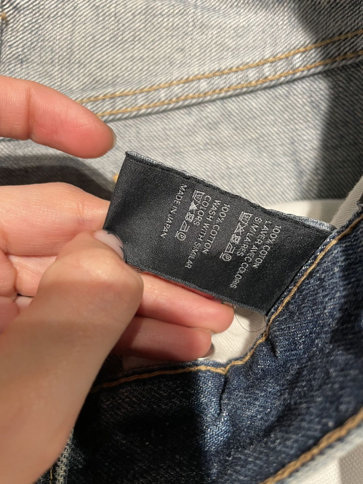 Celine Lou low-rise jeans in vintage union wash denim Size US 33 - 6 Thumbnail