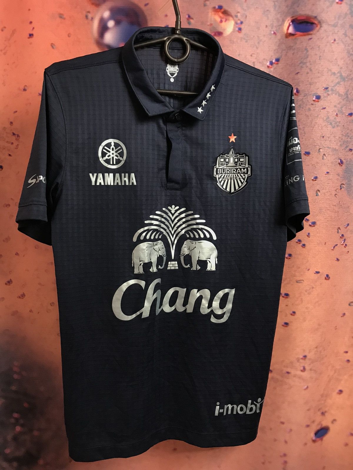 Vintage Buriram streetwear soccer jersey Size US S / EU 44-46 / 1 - 2 Thumbnail