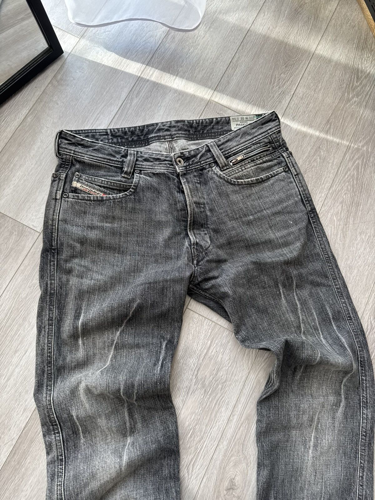 Diesel Vintage Diesel Grey Distressed Jeans Y2K Size US 31 - 2 Thumbnail