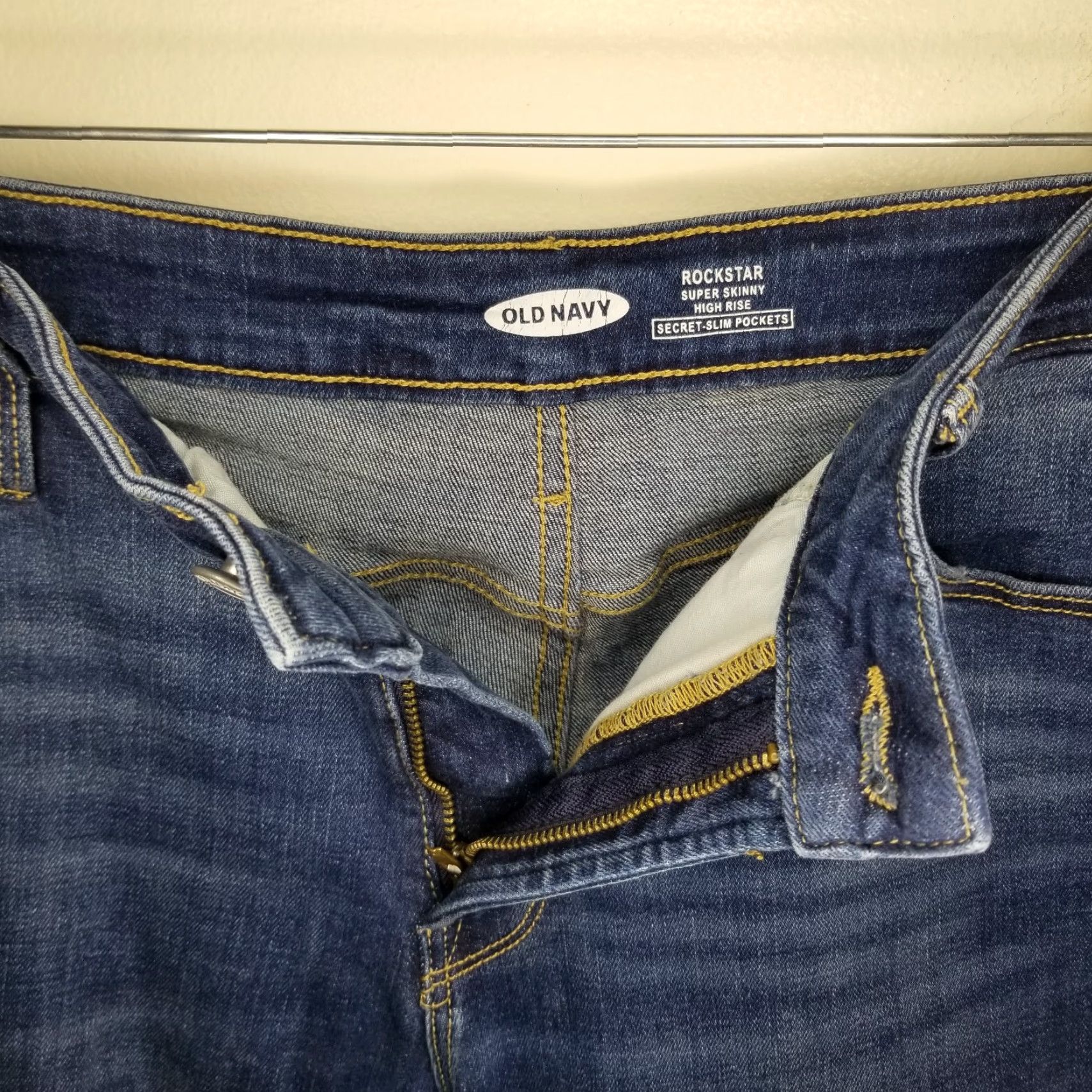 Old Navy Old Navy Rockstar Womens Distressed High Rise Super Skinny Blue Jeans Size 10 Size 32" / US 10 / IT 46 - 3 Thumbnail