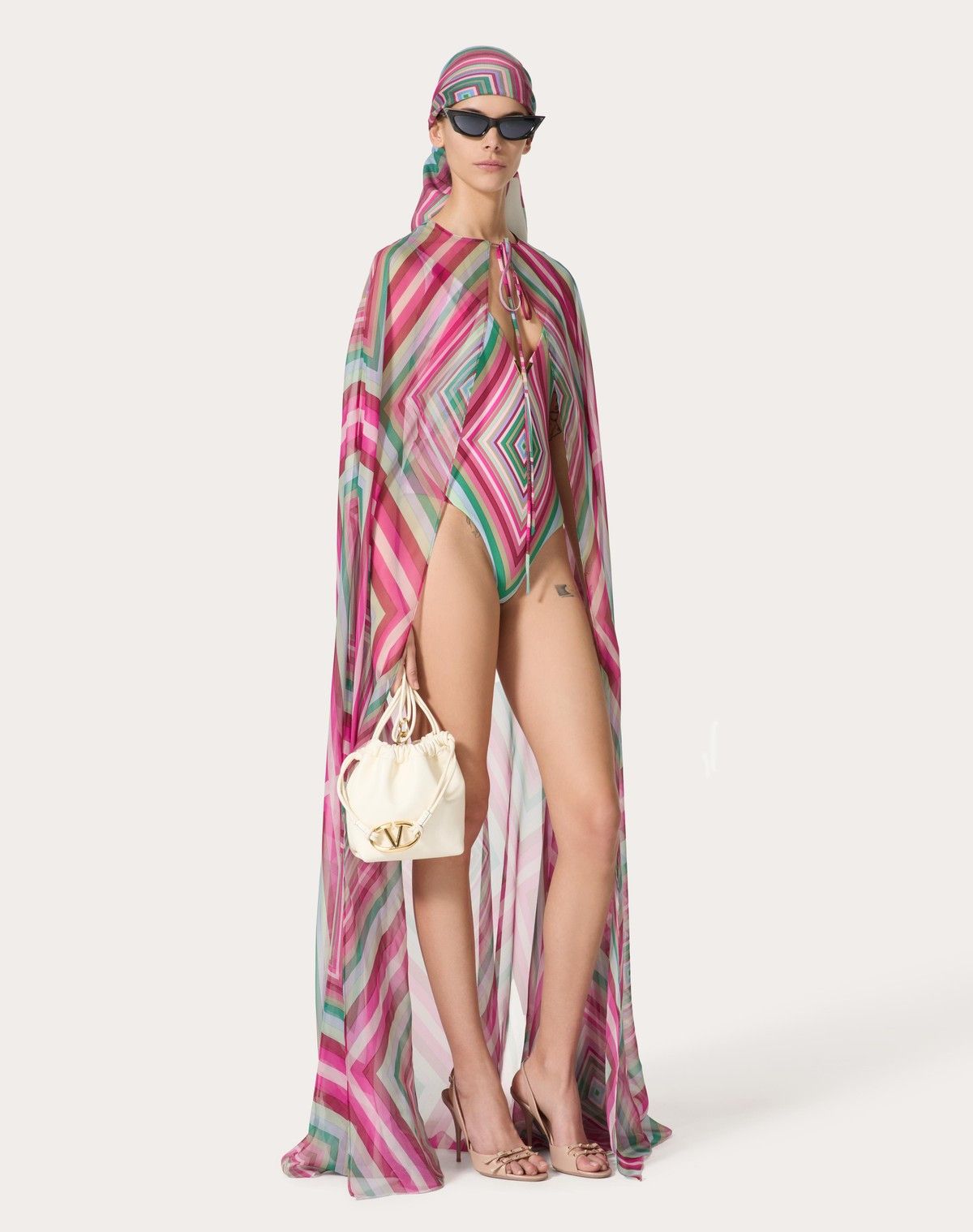 Valentino o1s1wg110525 Rhombus Lycra One Piece Swimsuit in Multicolor Size M / US 6-8 / IT 42-44 - 3 Thumbnail