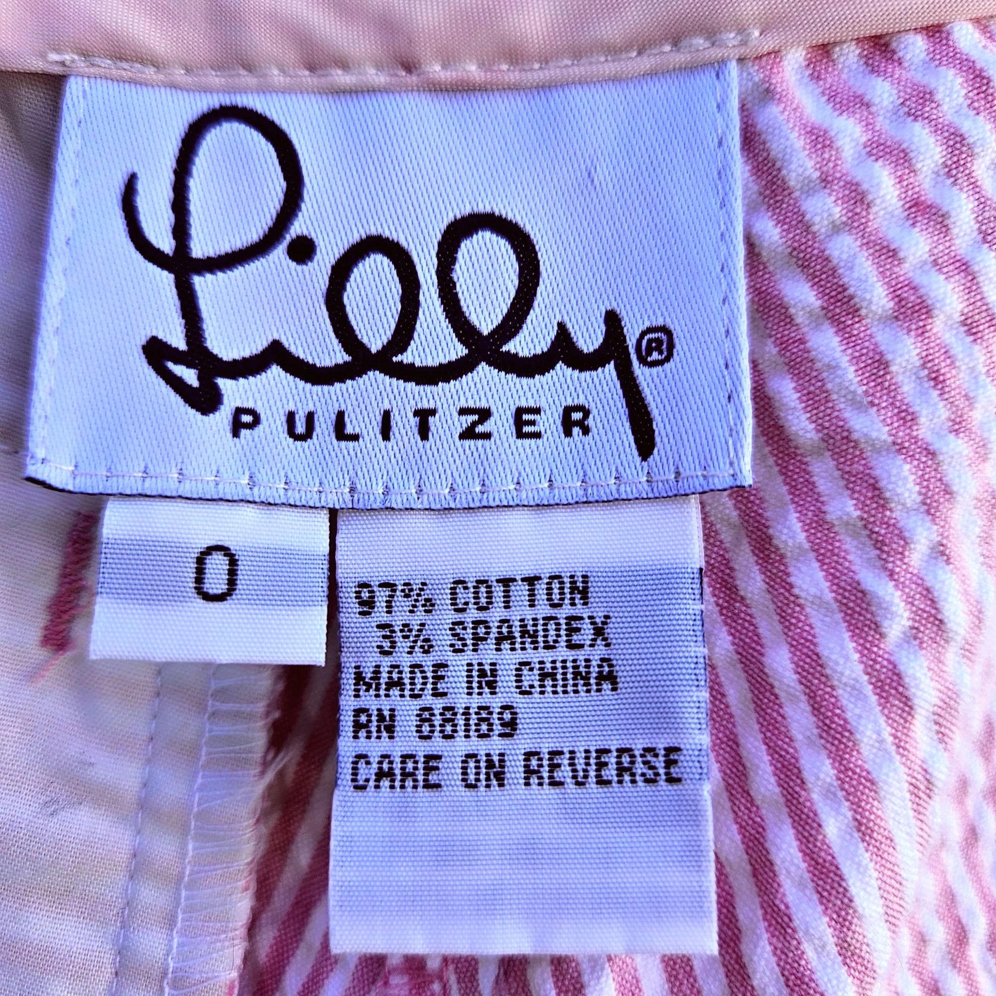 Lilly Pulitzer Lilly Pulitzer Pink Seersucker Shorts Size 0 Summer Preppy Size 25" / US 0 / IT 36 - 3 Thumbnail