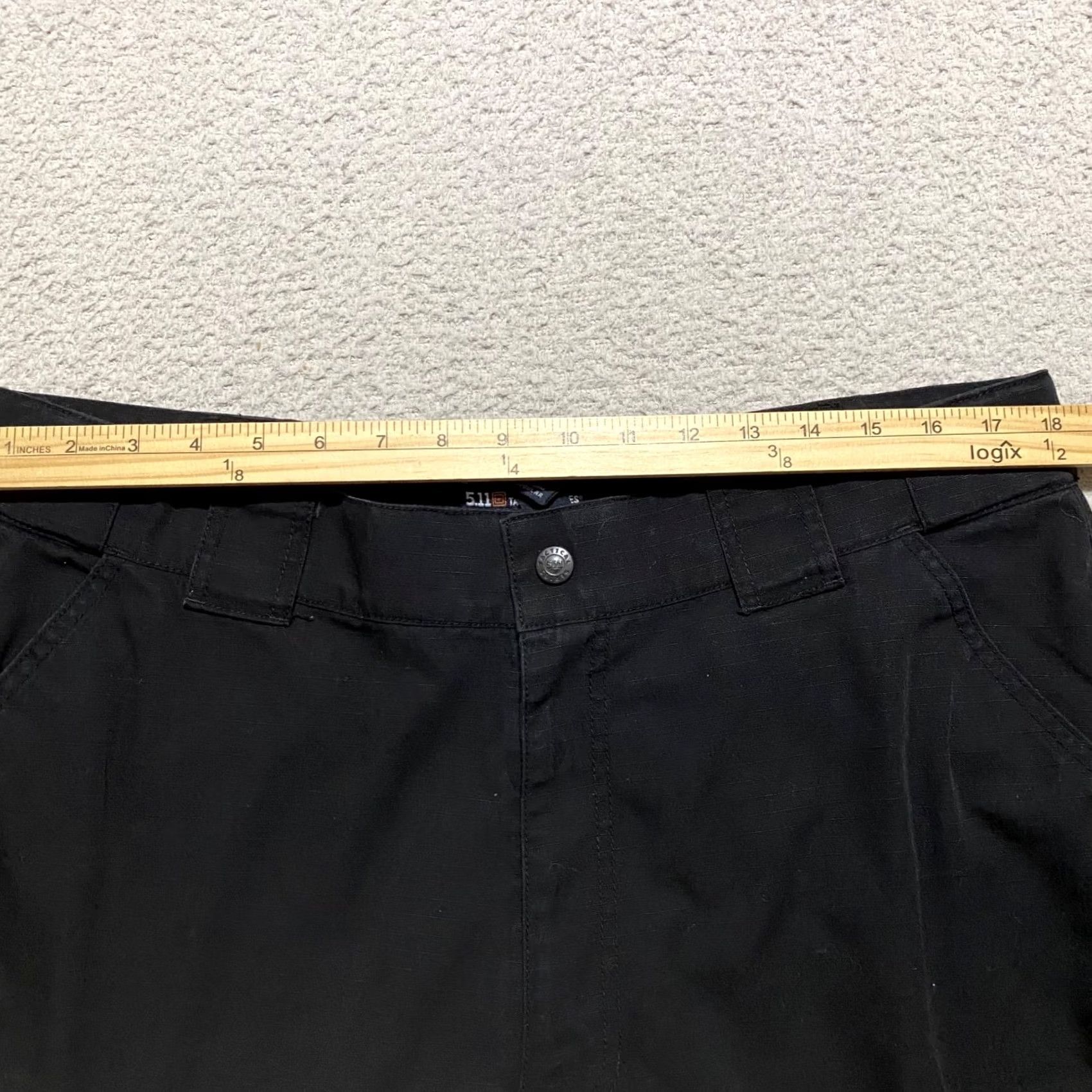 Vintage 5.11 Tactical Womens XL Pants Black Cargo Ripstop Utility Hiking Covert Ladies Regular 31in Inseam Cotton Polyester Size 40" / US 18 - 7 Thumbnail