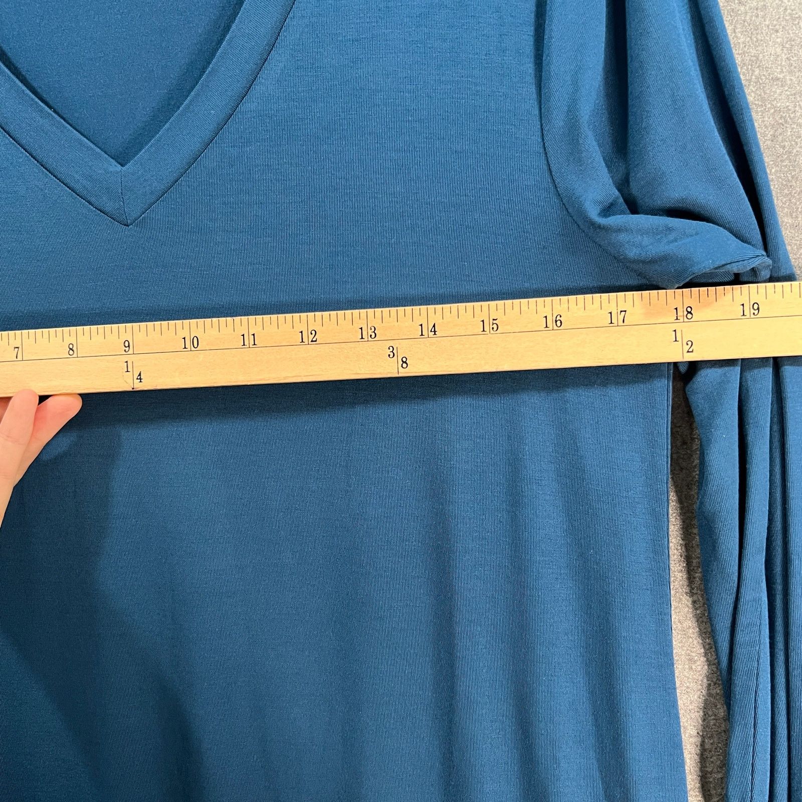 Other Susan Graver Lifestyle Ree. Sra Knit VNeck Long Sleeve Size S / US 4 / IT 40 - 7 Thumbnail