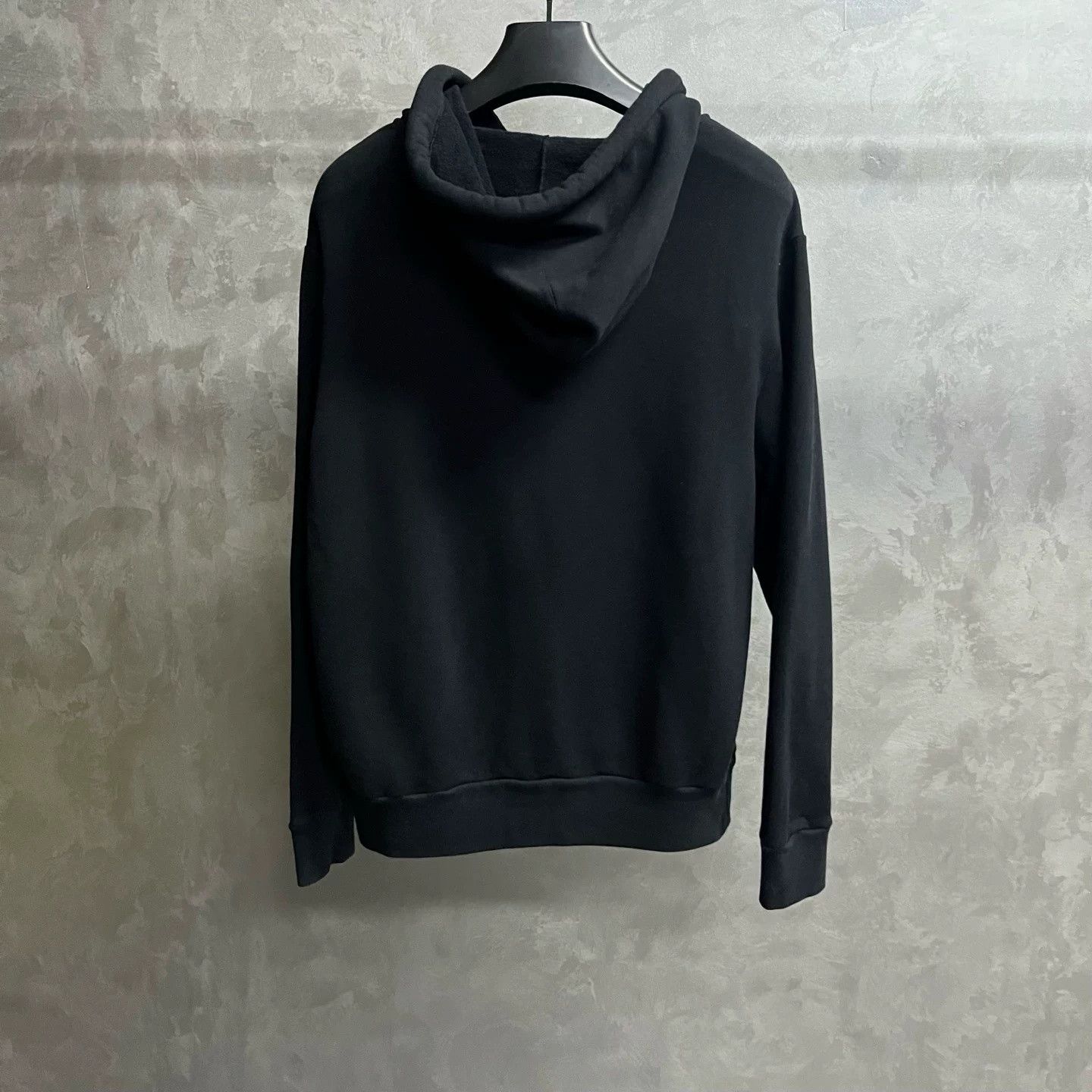 Louis Vuitton Louis Vuitton Black Logo Print Hoodie Size US M / EU 48-50 / 2 - 5 Thumbnail