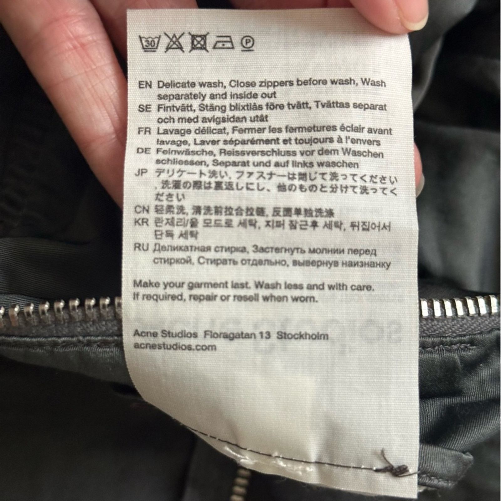 Percilia Shiny Cargo Trouser size EU 32 Dusty Grey Zippers