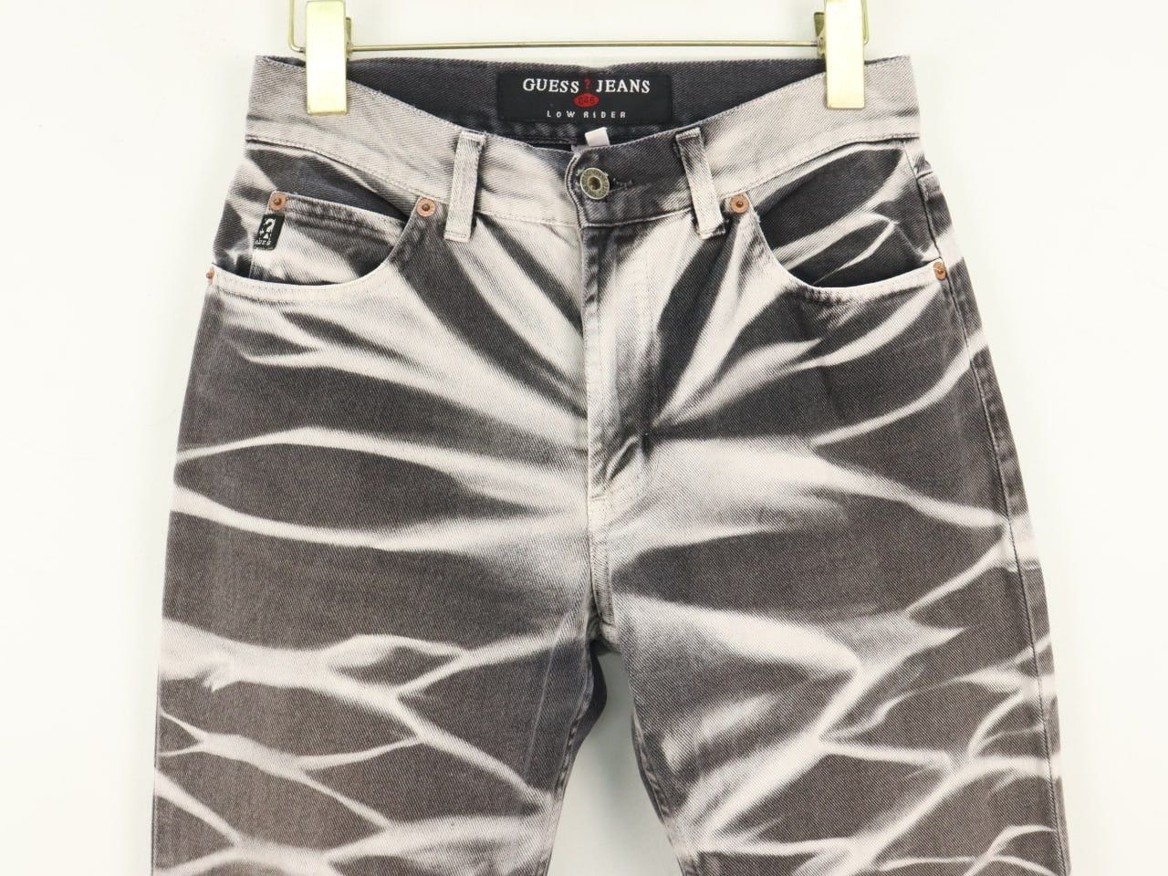 Guess Guess Low Rider Tiger Stripe Style Jeans MADE IN ITALY Size US 28 / EU 44 - 4 Thumbnail