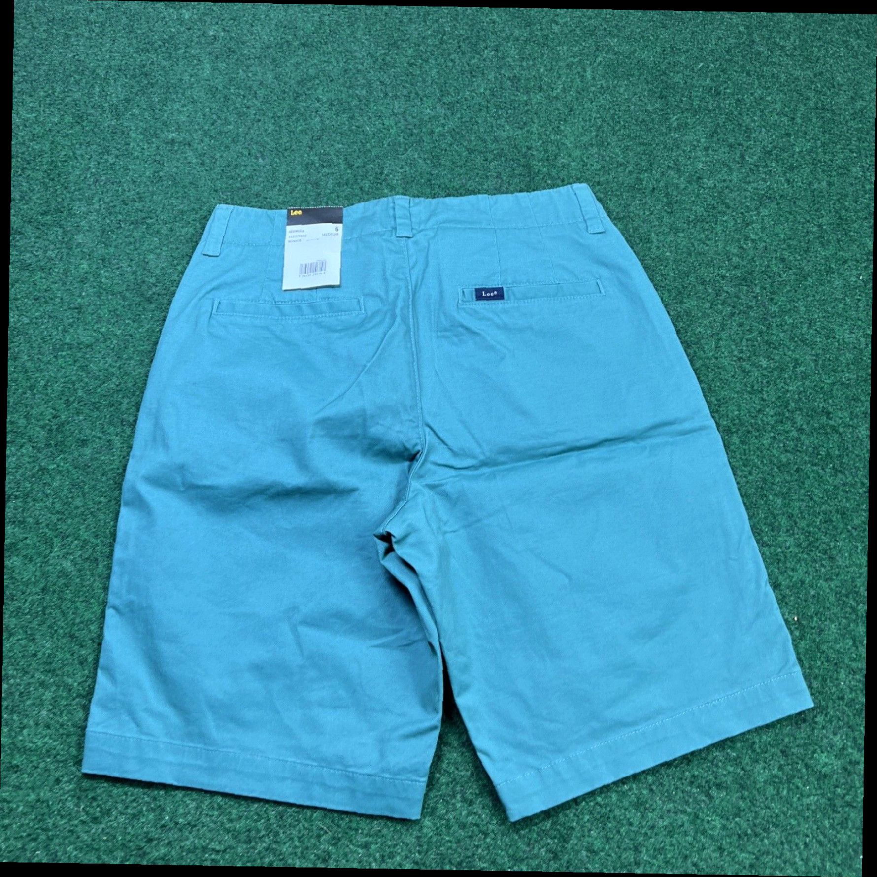 Lee New With Tags Lee Monaco Green Bermuda Shorts Women's 6M 28x10 Size 28" / US 6 / IT 42 - 7 Thumbnail