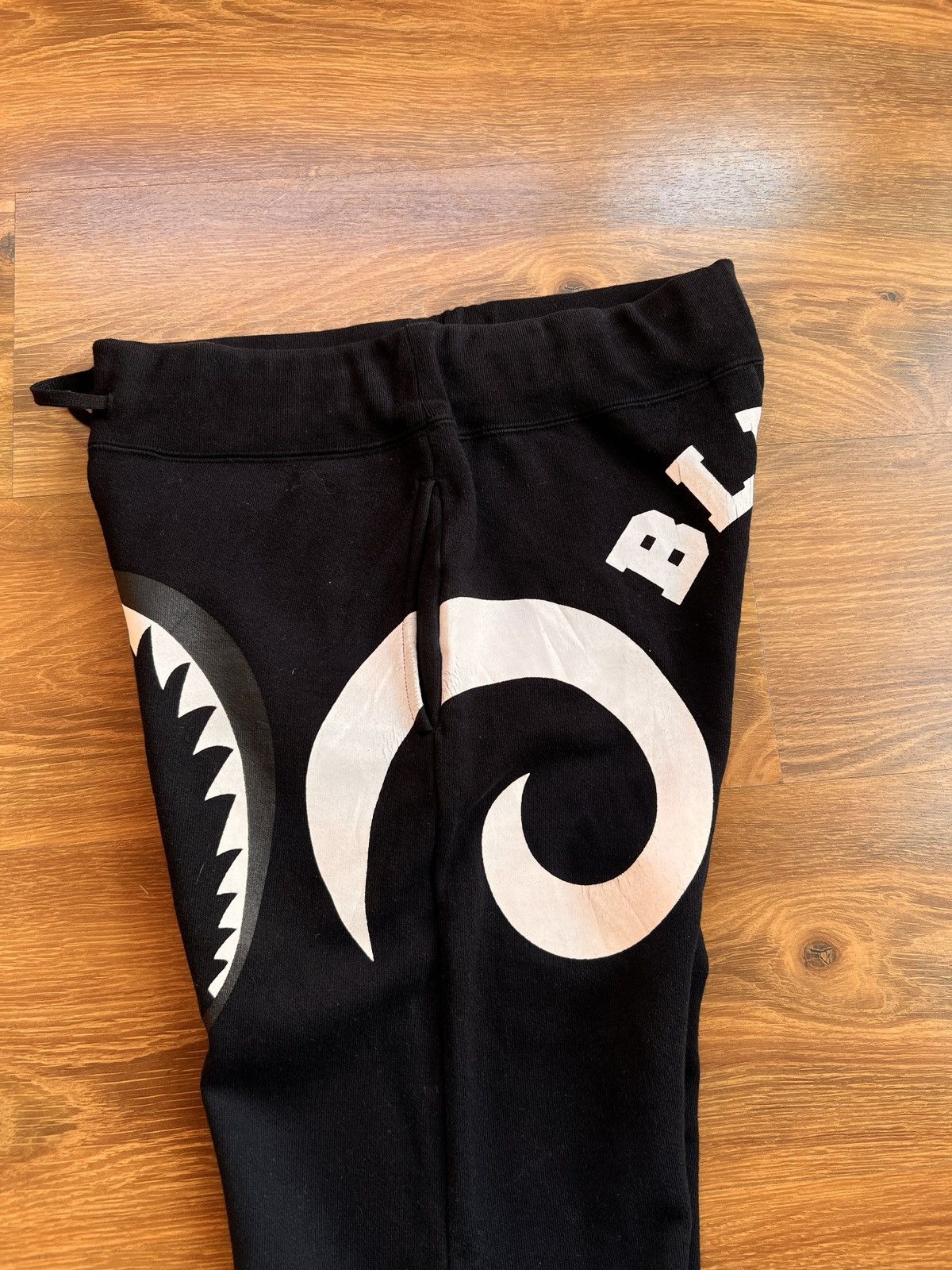 Bape Rare Bape x Black Scale BLVCK Shark Joggers / Sweatpants Size US 28 / EU 44 - 7 Thumbnail