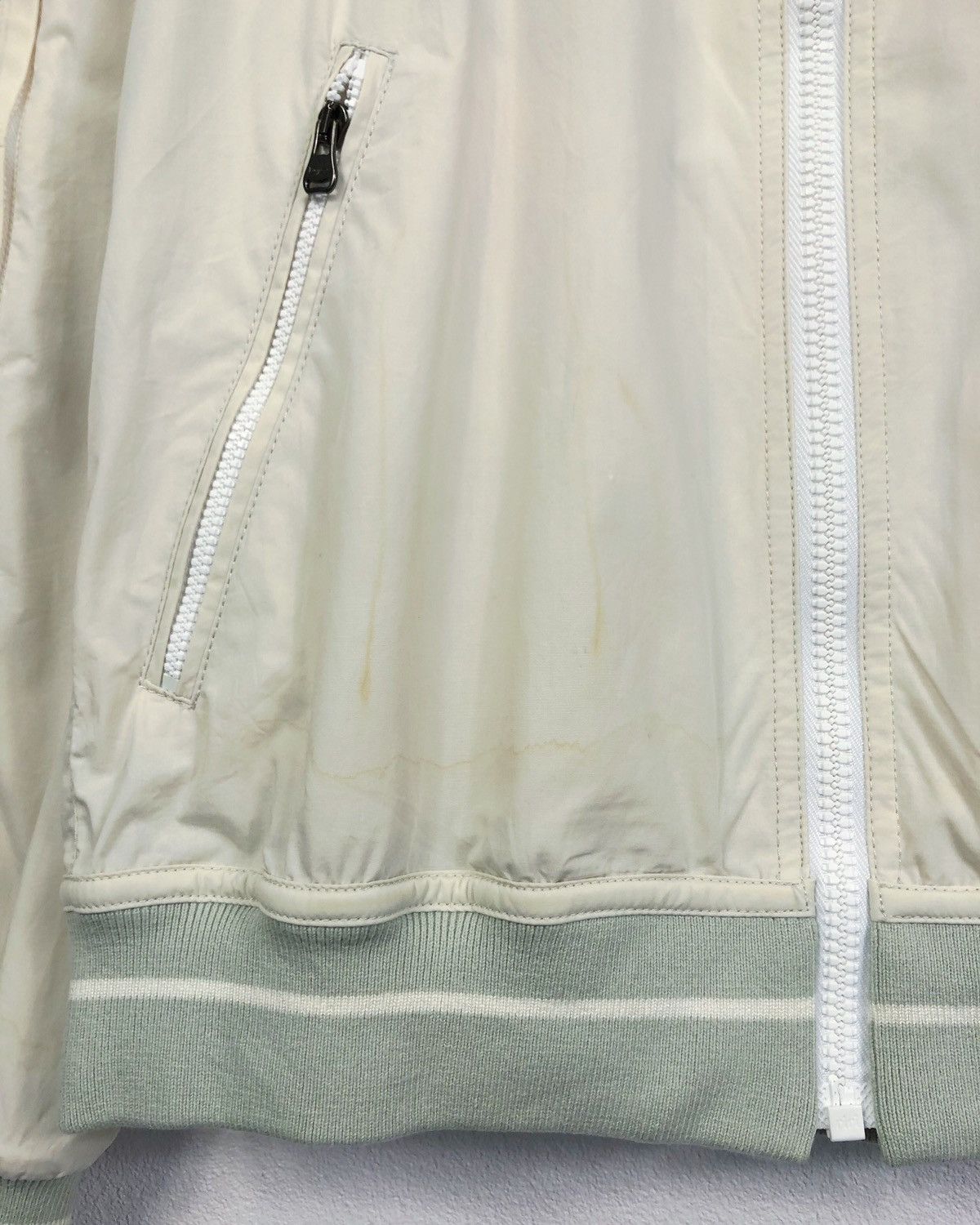Salvatore Ferragamo Rare Salvatore Ferragamo Light Jacket Made in Italy Size US S / EU 44-46 / 1 - 15 Thumbnail