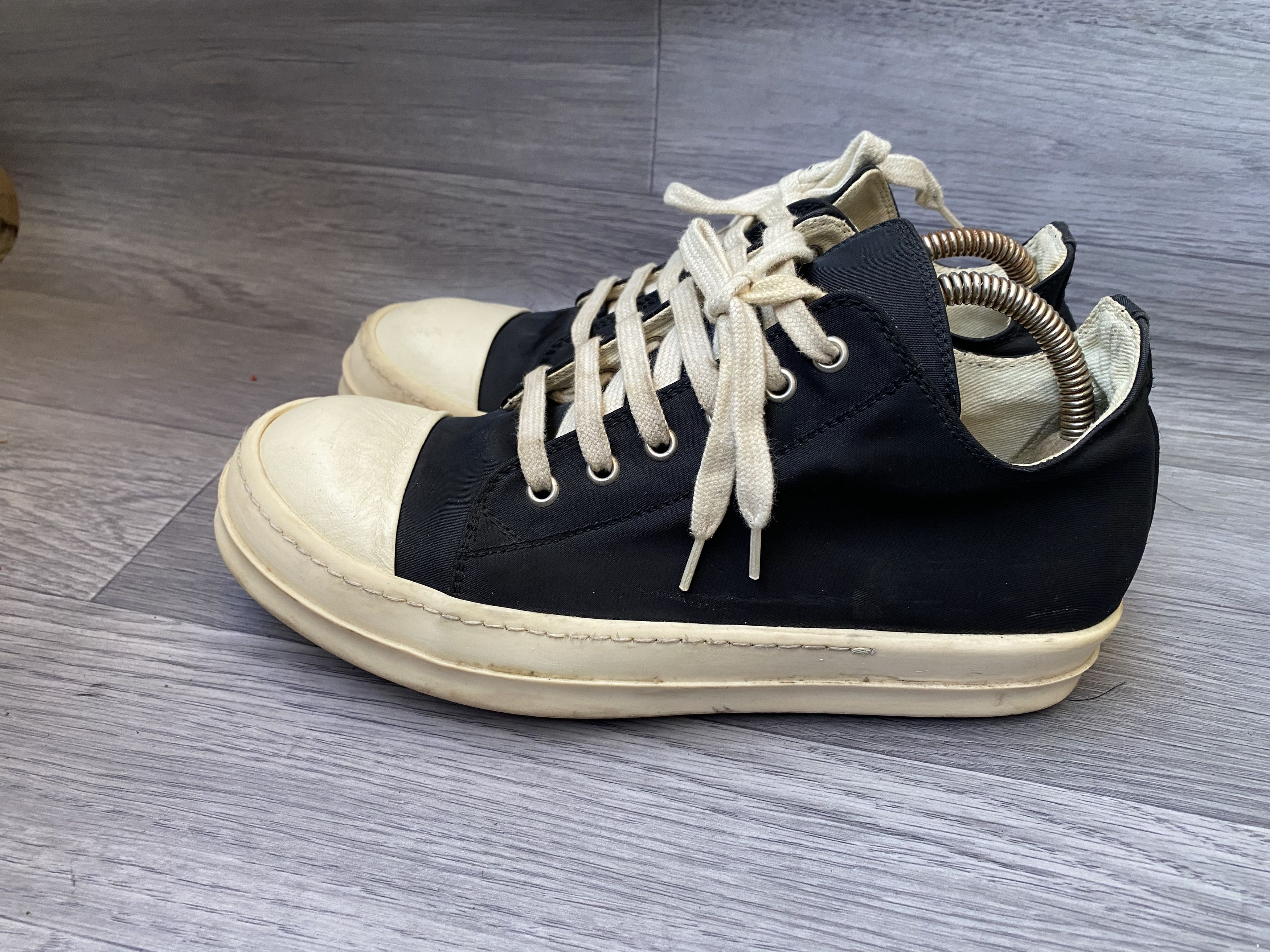 Rick Owens Drkshdw Rick owens drkshw low top sneakers sz 39 Size US 6 / EU 39 - 5 Thumbnail