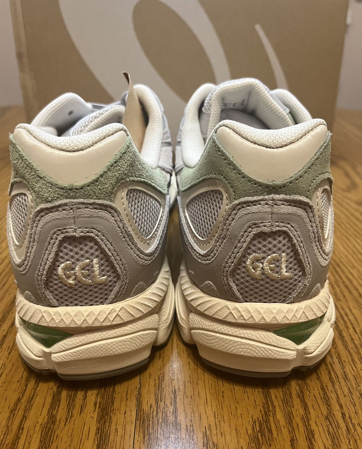 Asics Asics Gel-NYC (Cloud Grey/Green) Size US 13 / EU 46 - 5 Thumbnail