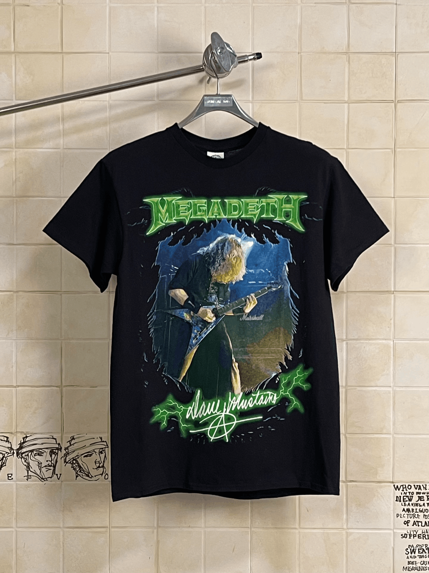Vintage Vintage Megadeth T-Shirt Dave Mustaine Print Size US M / EU 48-50 / 2 - 1 Thumbnail