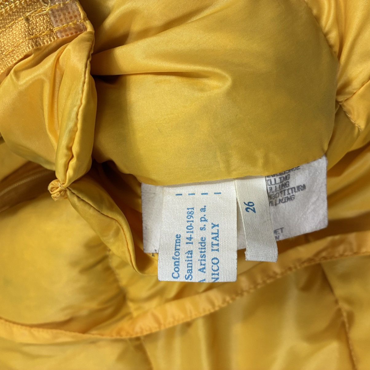 Moncler Grenoble Vintage Mens Moncler Grenoble 80s Puffer Jacket Size S-M Size US S / EU 44-46 / 1 - 5 Thumbnail