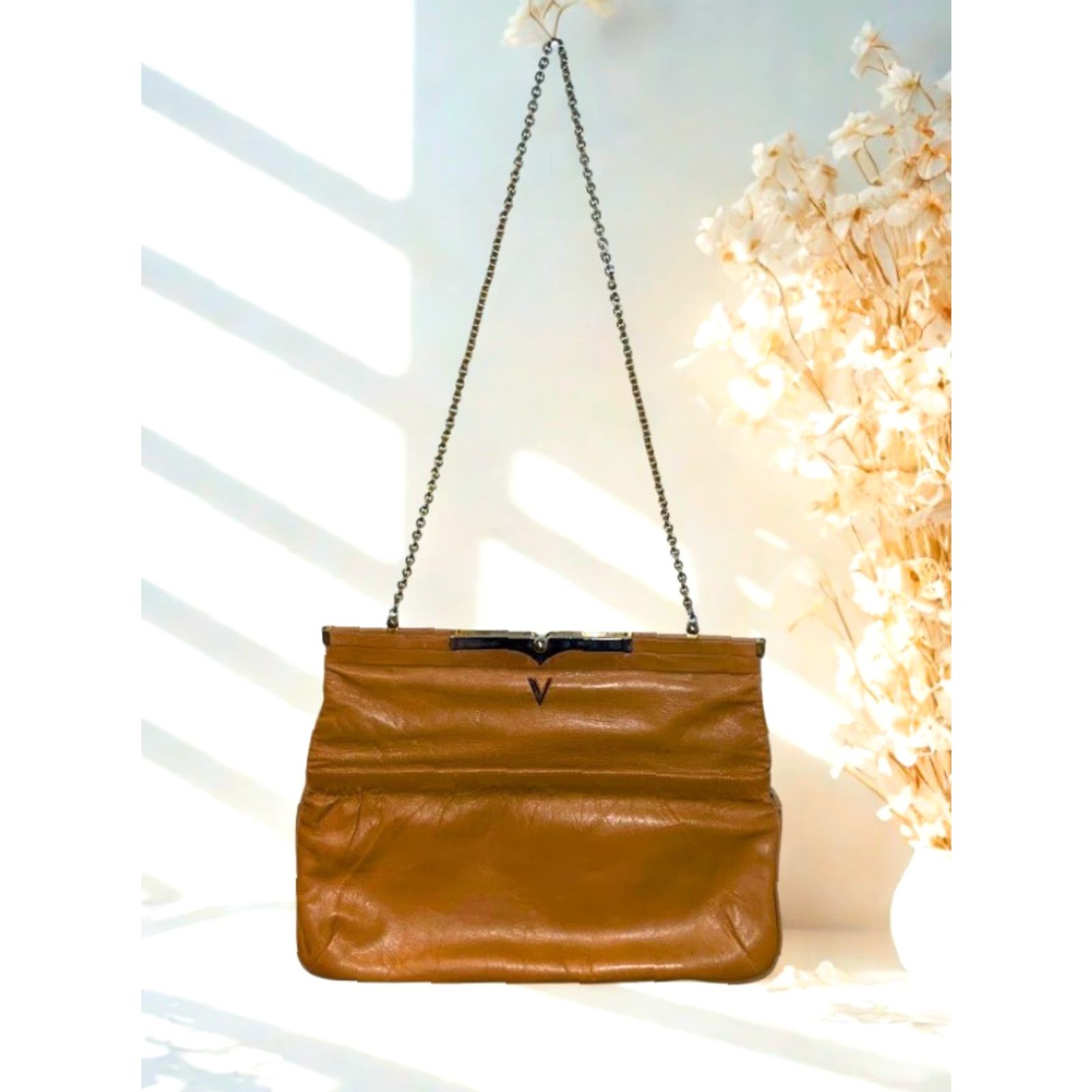 Valentino VINTAGE Valentino by Mario Valentino Leather Shoulder Bag Brown Chain Strap Medium Women Casual Evening Wedding Party/Cocktail Travel Size ONE SIZE - 2 Thumbnail
