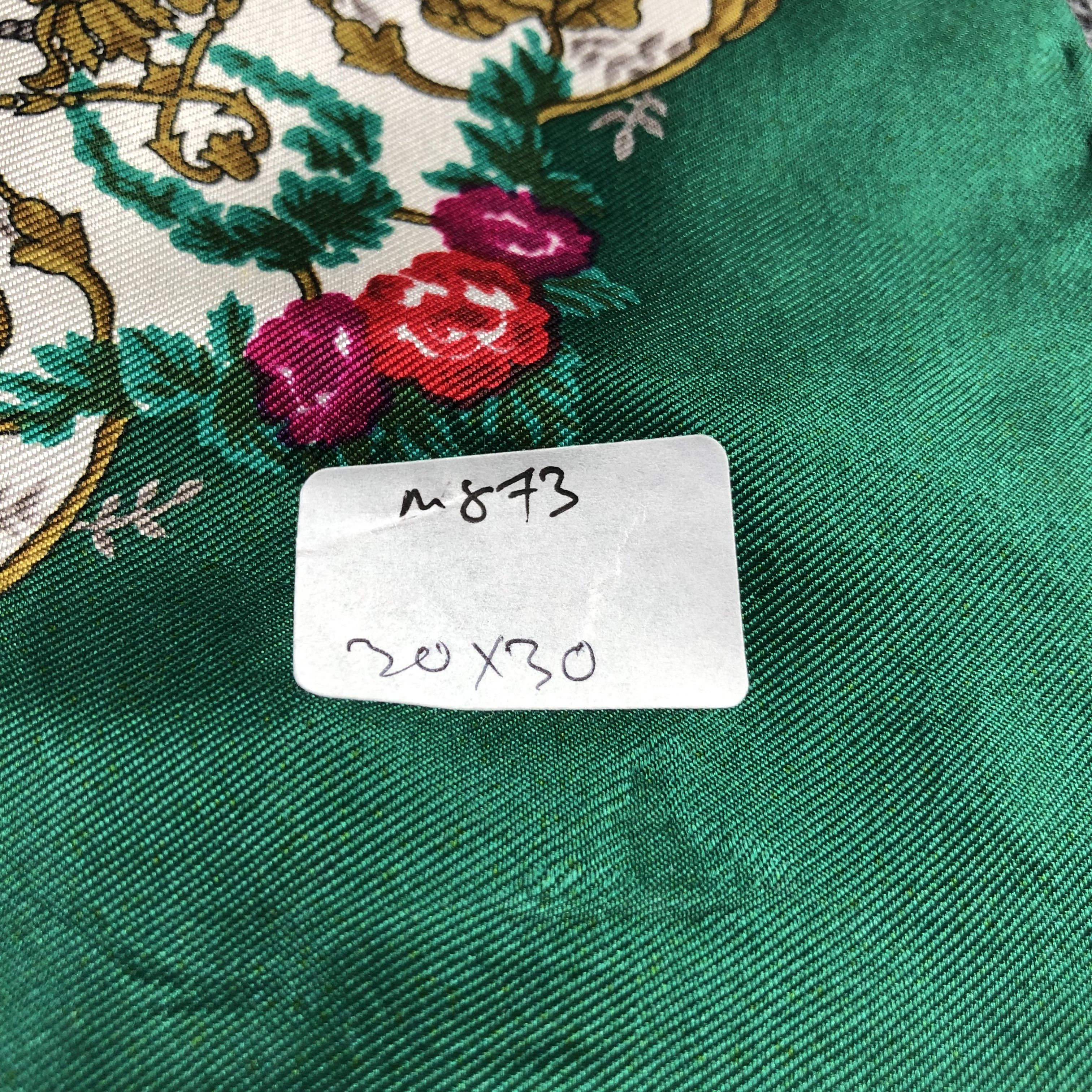 Japanese Brand Luxury Floral Silk Silk Scarf M873 Size ONE SIZE - 7 Thumbnail