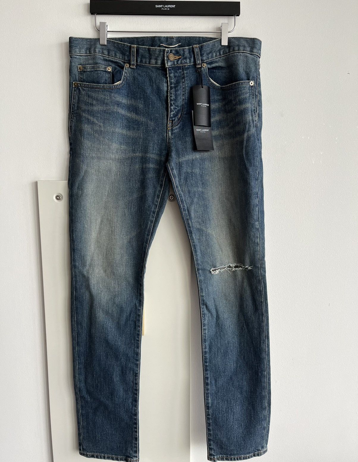 Hedi Slimane × Saint Laurent Paris × Yves Saint Laurent Saint Laurent Runway Sold Out Distressed Ripped Denim Jeans Size US 33 - 1 Thumbnail