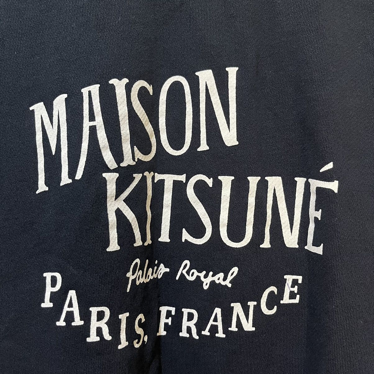 Maison Kitsune Maison Kitsune "Palais Royal Classic" Crewneck Sweatshirt Size M / US 6-8 / IT 42-44 - 5 Thumbnail