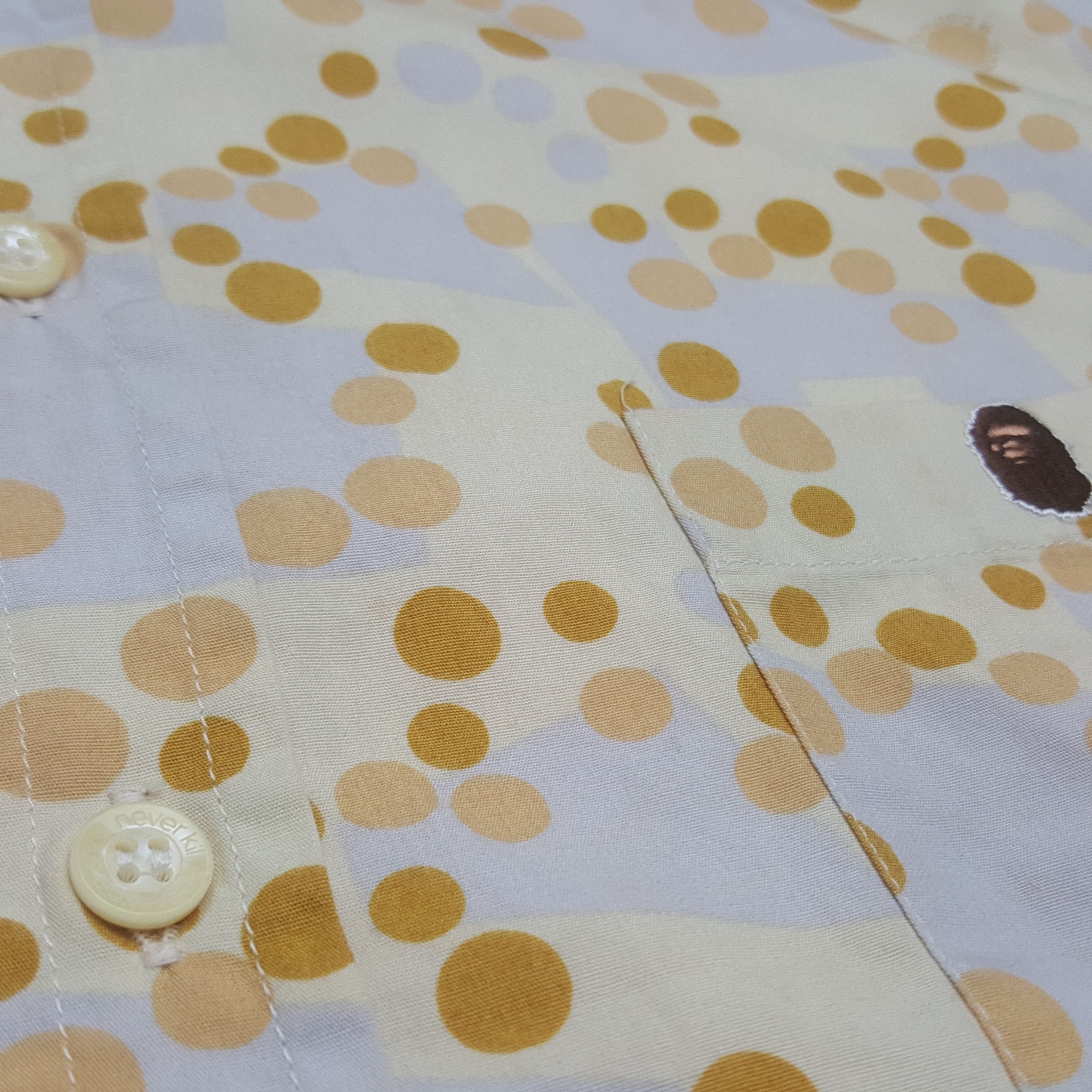 Bape Vintage A Bathing Ape Button Up Polkadot Shirt C312N69 Size US S / EU 44-46 / 1 - 6 Thumbnail