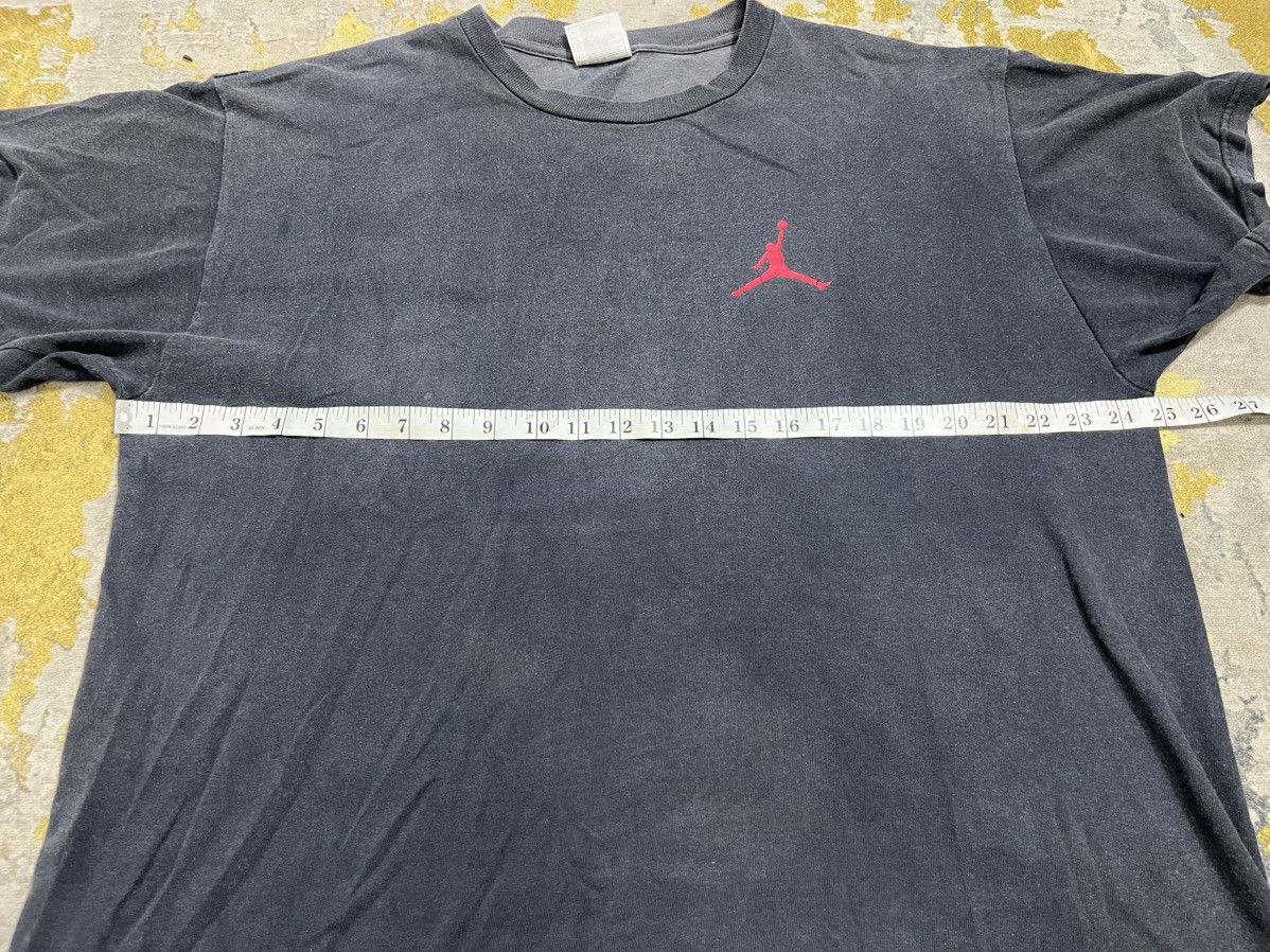 Vintage Vintage Air Jordan By nike tshirt(Sunfaded black) Size US L / EU 52-54 / 3 - 6 Thumbnail