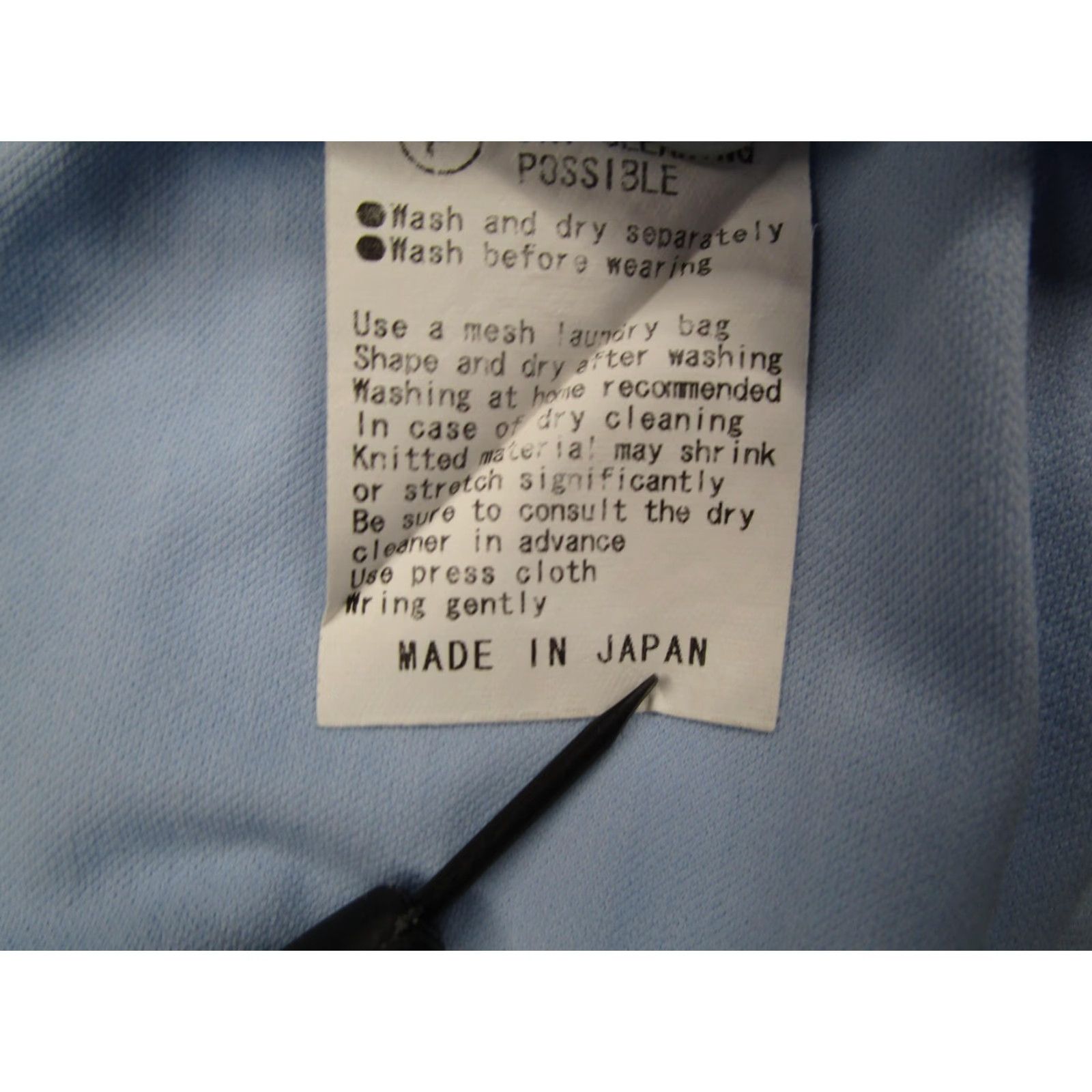 Madison Barneys New York Madison Shirt Mens 15.5 39 Blue Button Down Made in Japan Dress Shirt Long Sleeve Semi-Formal Office Casual Size US M / EU 48-50 / 2 - 5 Thumbnail