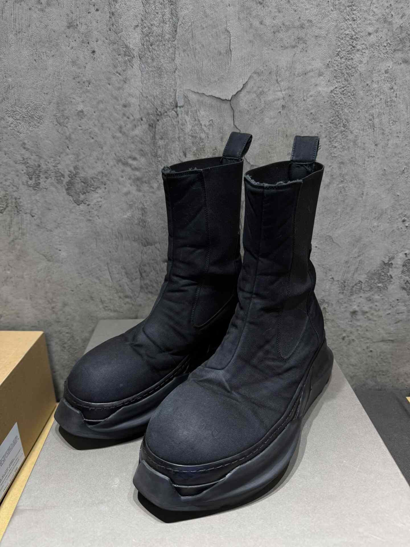 Rick Owens Rick Owens Black Boots 40 Men Size US 7.5 / EU 40-41 - 1 Thumbnail