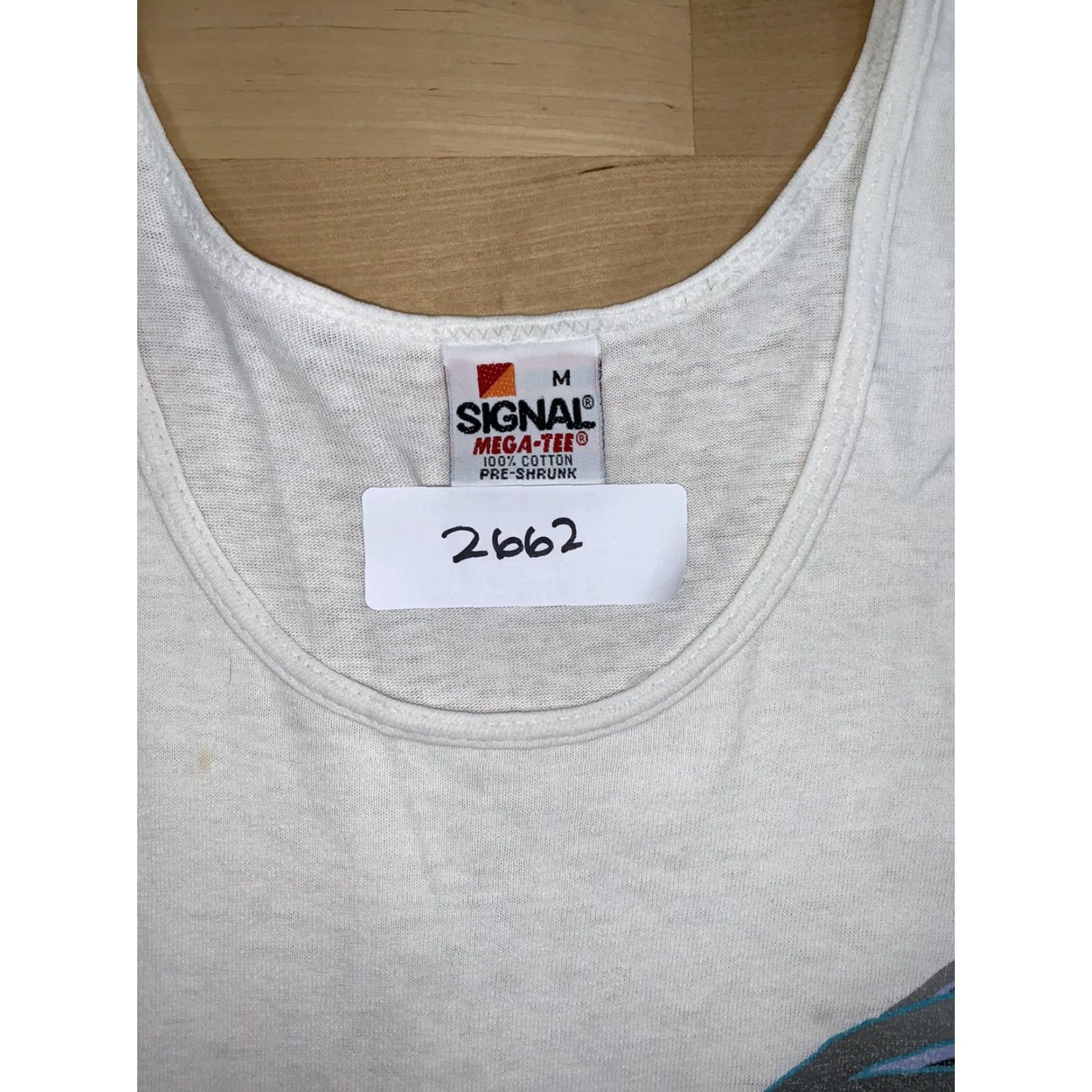 Vintage VINTAGE Signal Graphic Tee Tank Top White M 1990s South Coast Surfboards Cotton Sportwear Beach Boys Size US M / EU 48-50 / 2 - 5 Thumbnail