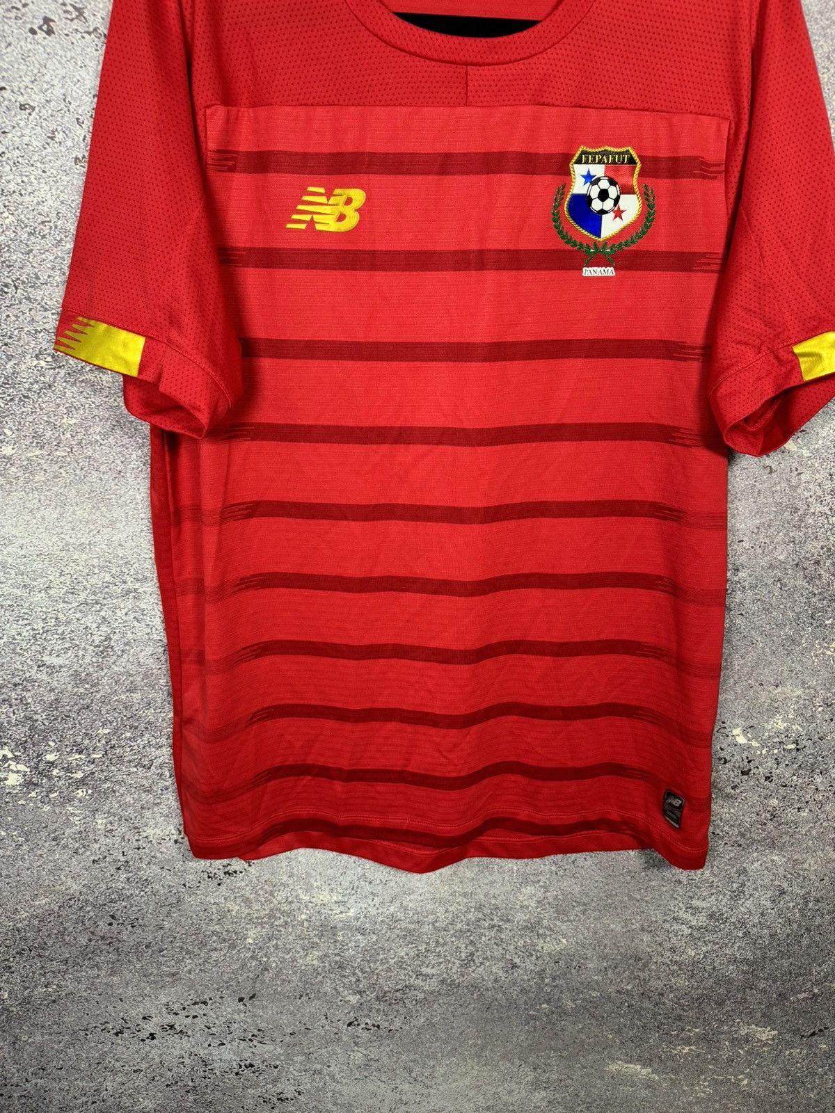 New Balance Panama National Team 2020 International NB Soccer Jersey Size US L / EU 52-54 / 3 - 4 Thumbnail