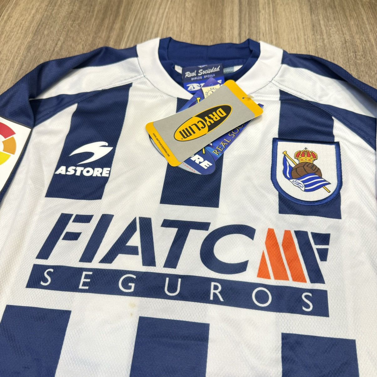 Sports Specialties Real sociedad 03/04 home shirt #4 Alonso (bnwt) Size US L / EU 52-54 / 3 - 3 Thumbnail