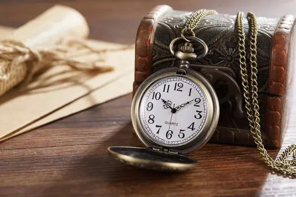 Jewelry Matsumaru x Shia carved flip cover pocket Watch Size ONE SIZE - 7 Thumbnail